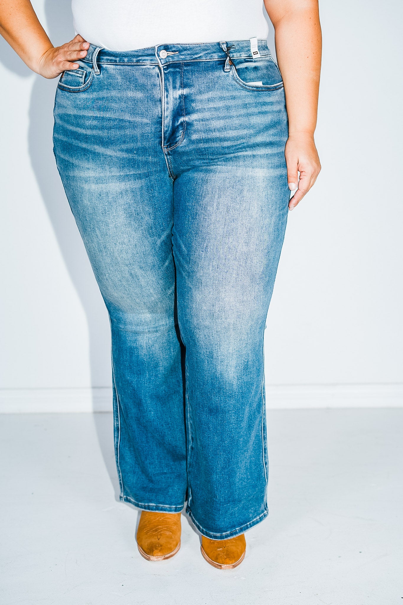 Judy Blue Mid Rise Tummy Control Vintage Wash Flare Jeans