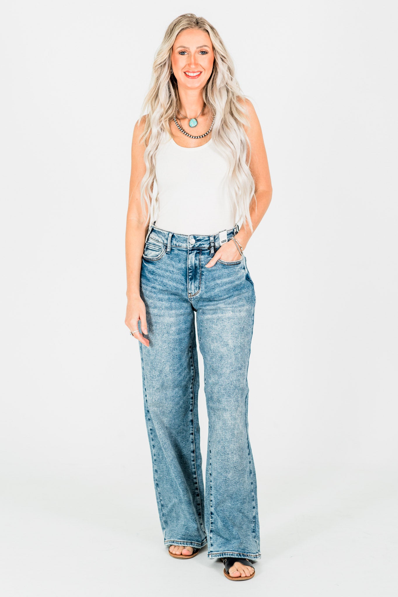 Judy Blue High-Waist Wilhemina Light Vintage Wash Wide Leg Jeans