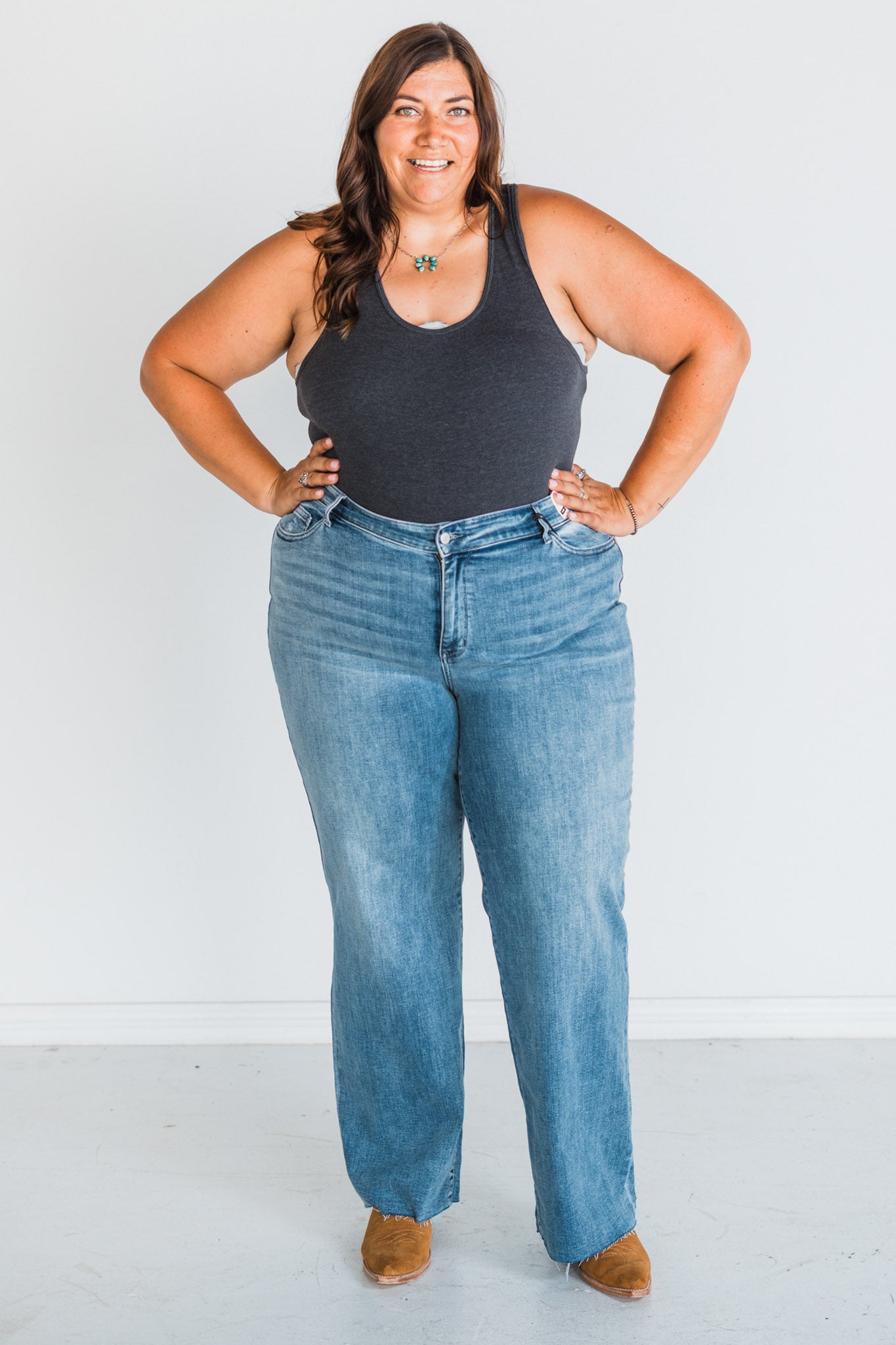 Judy Blue V-Front Baggy Jeans