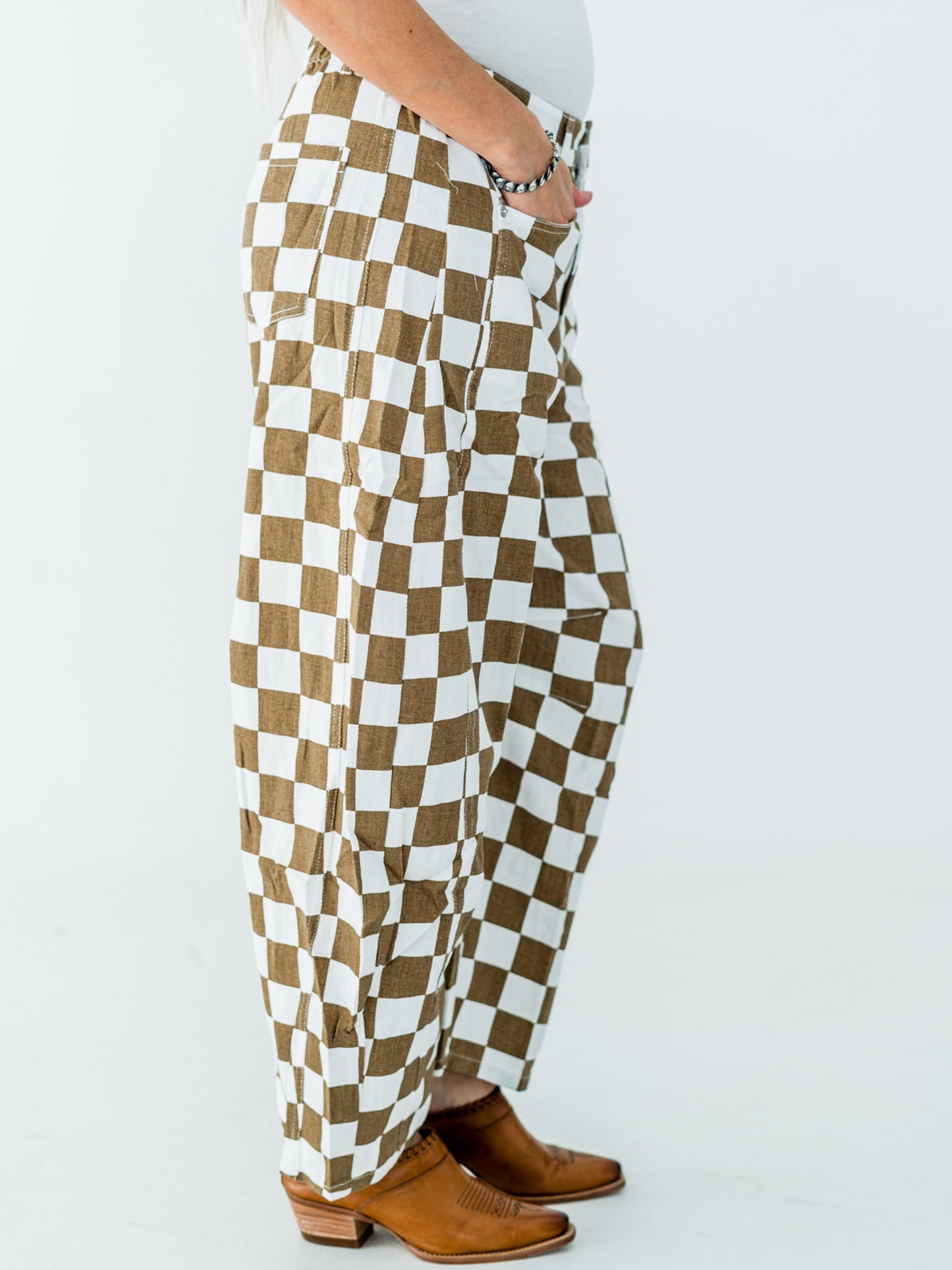 Mocha & White Checkered Barrel Leg Pants