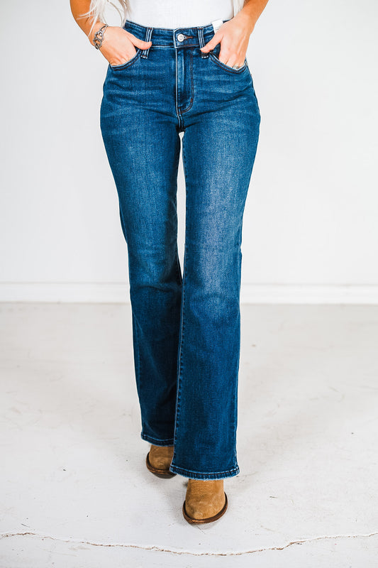 Judy Blue Mid-Rise Thermal Bootcut Jeans