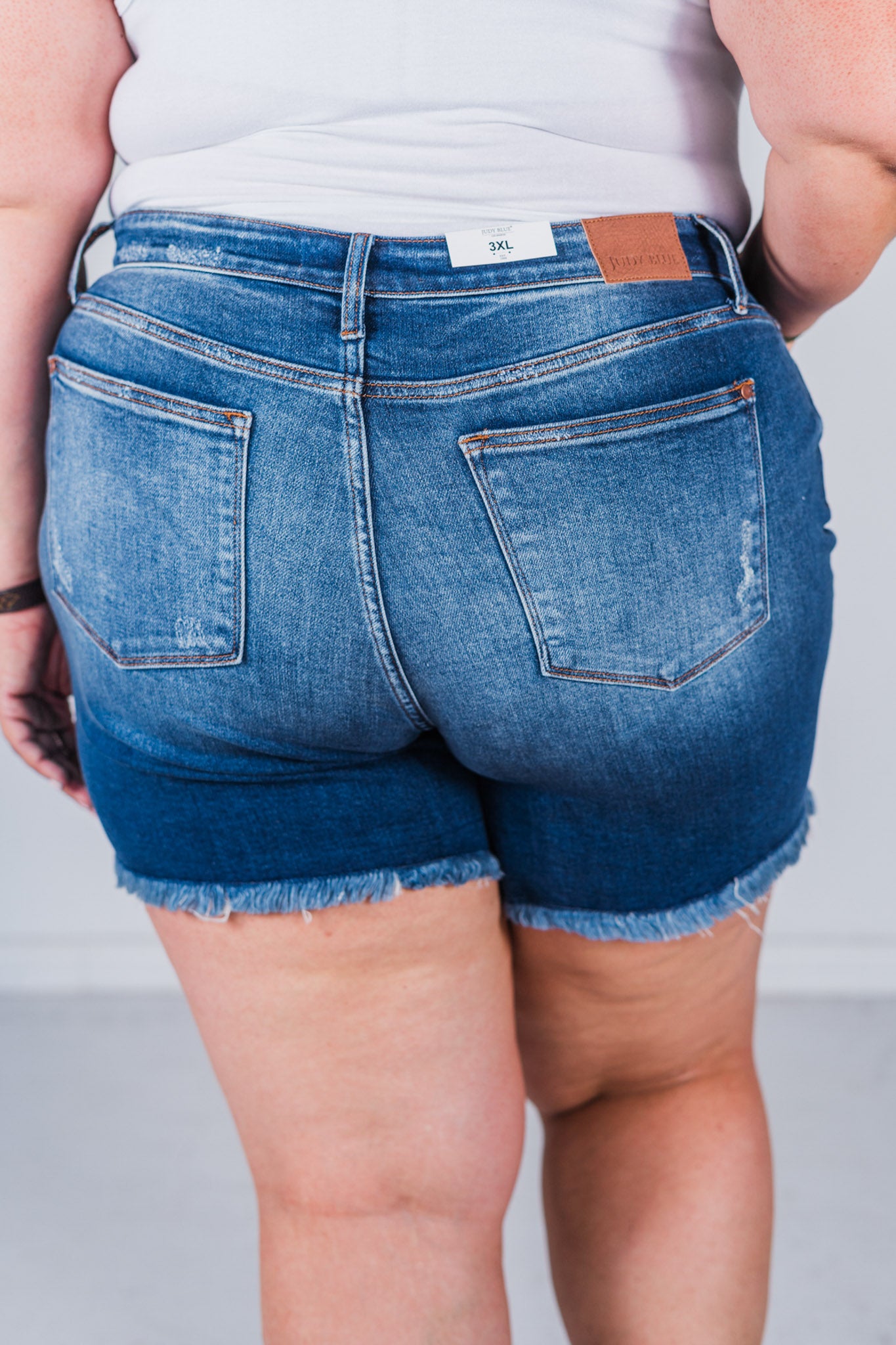 Judy Blue Mid-Rise Destroy Effect Double Button Dad Shorts