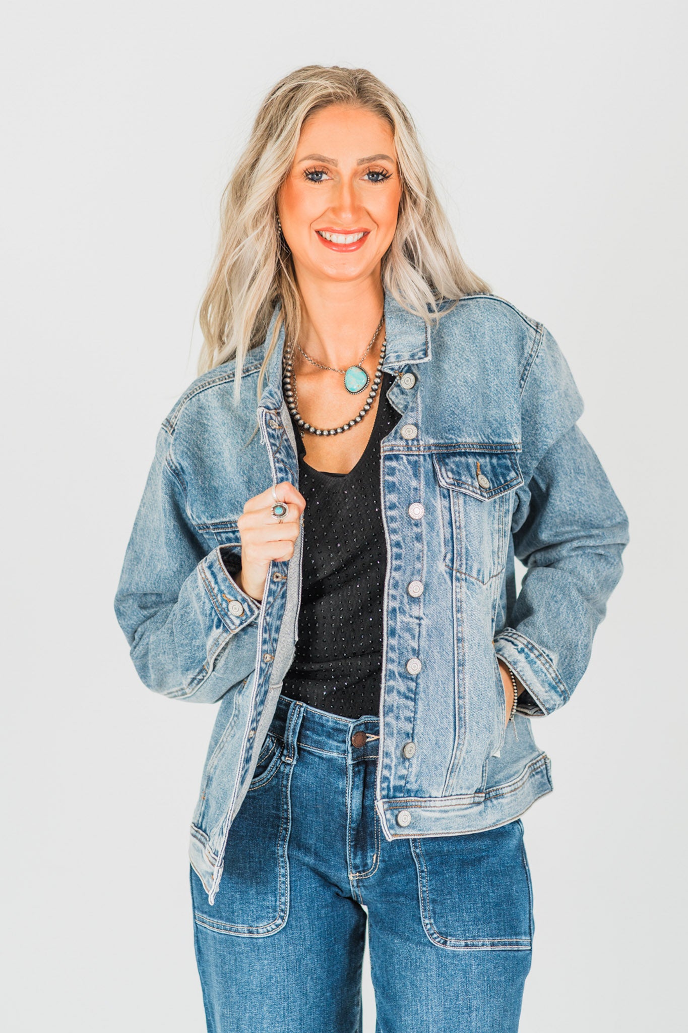 Judy Blue Boyfriend Rigid Magic Jean Jacket