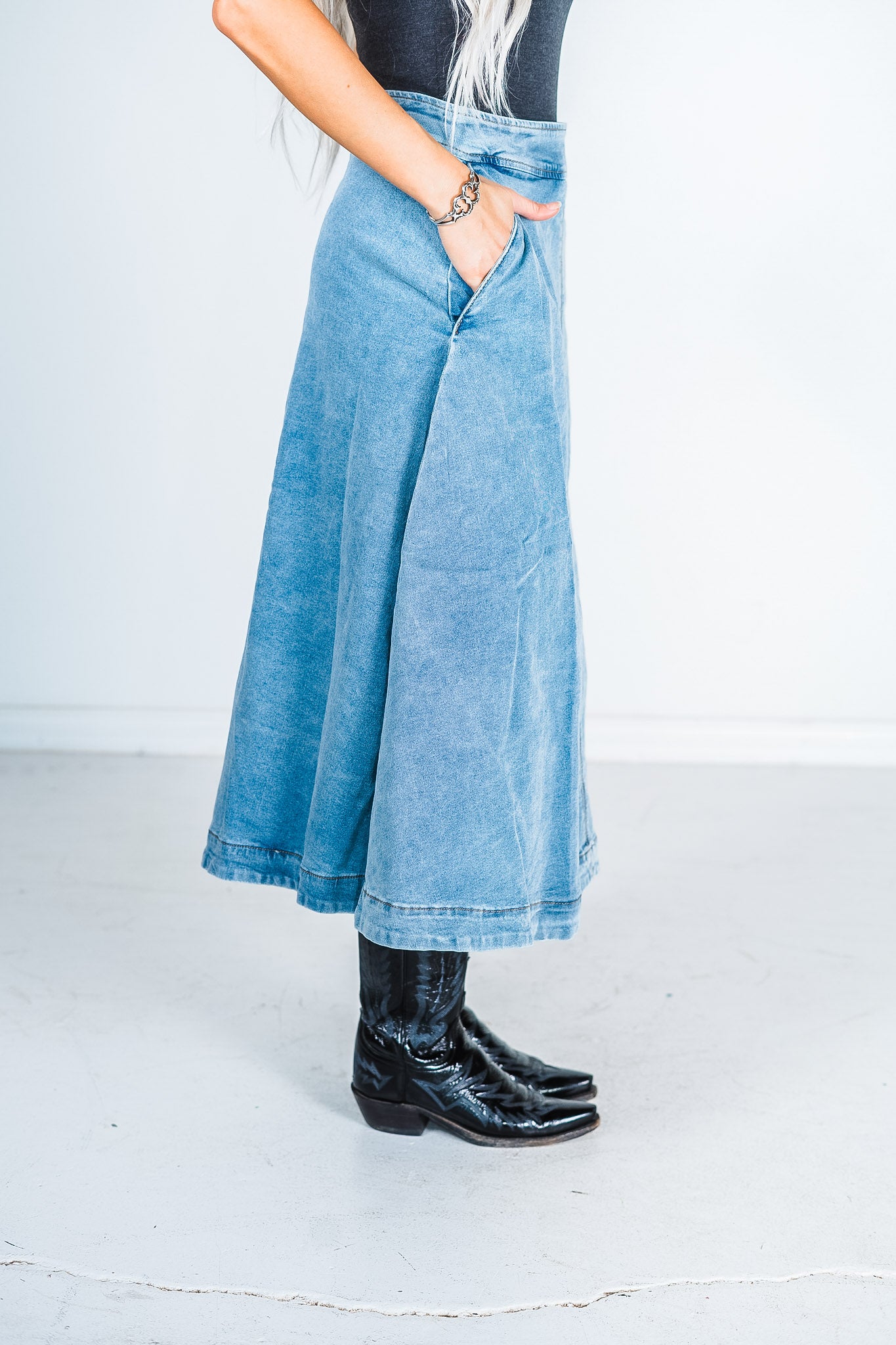 Denim A-Line  Zip-Up Midi Skirt
