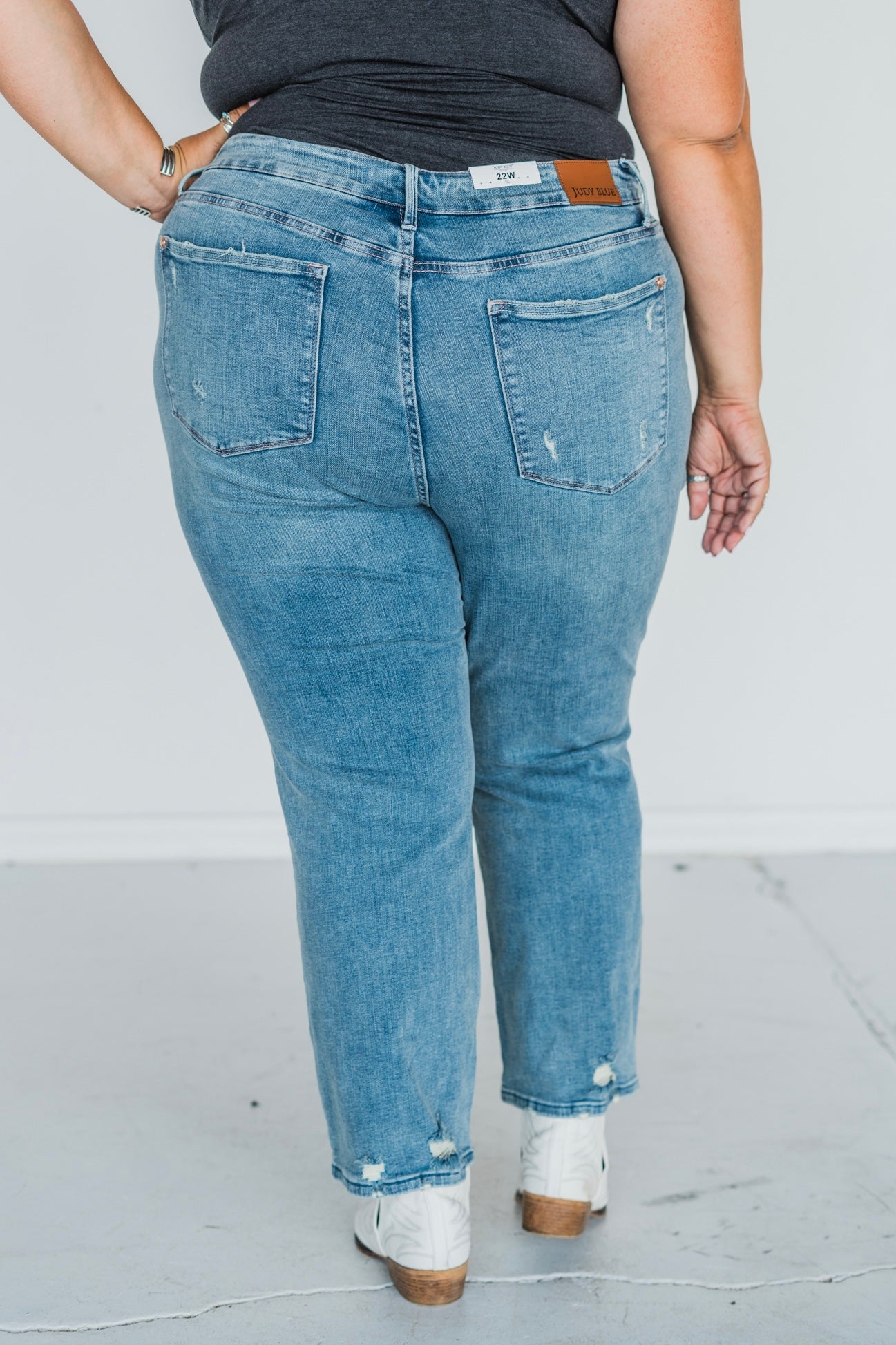 Judy Blue Mid Rise Medium Wash Destroy Straight Jeans