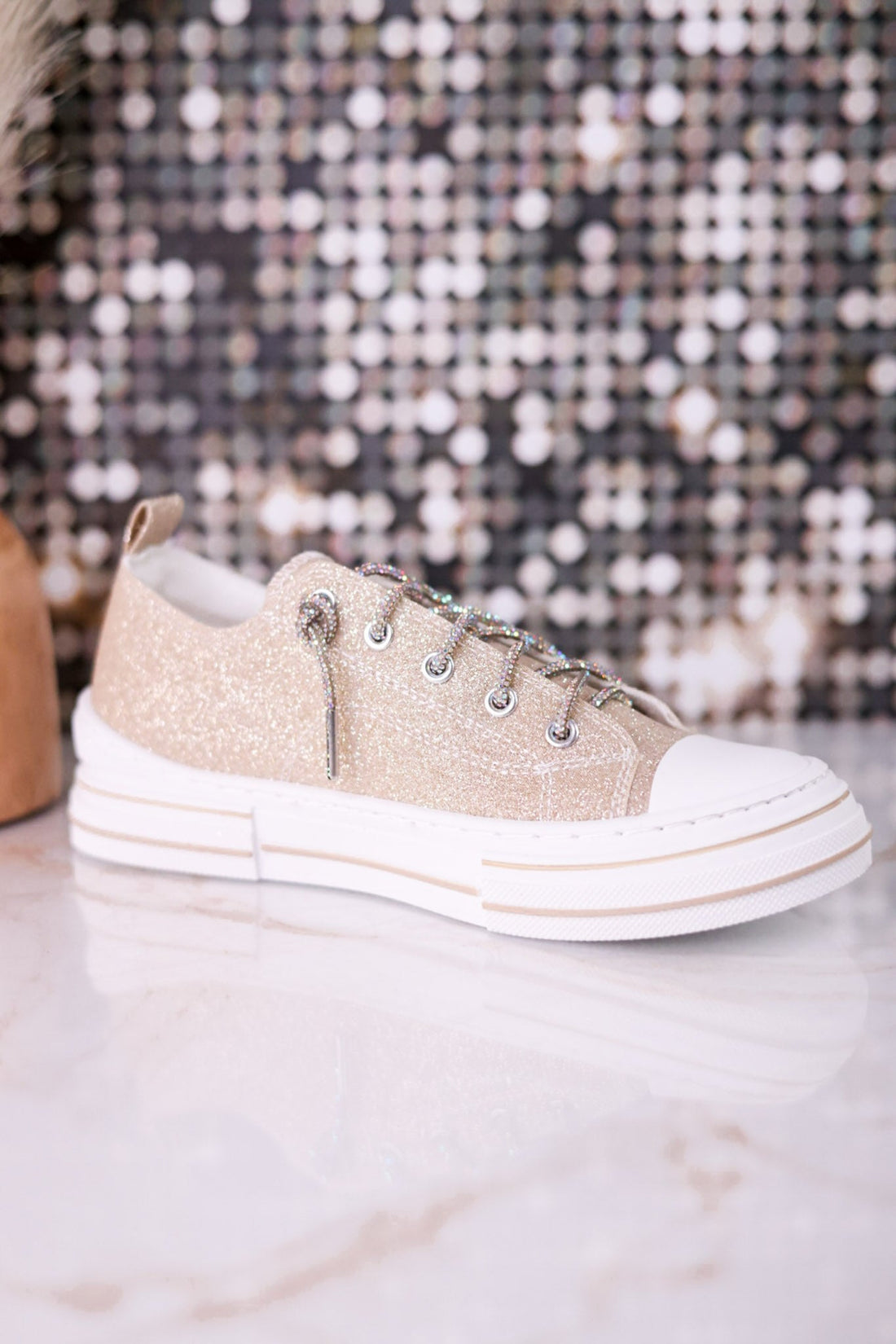 Aman 2 Gold Glitter Sneakers - Whiskey Skies - VERY G