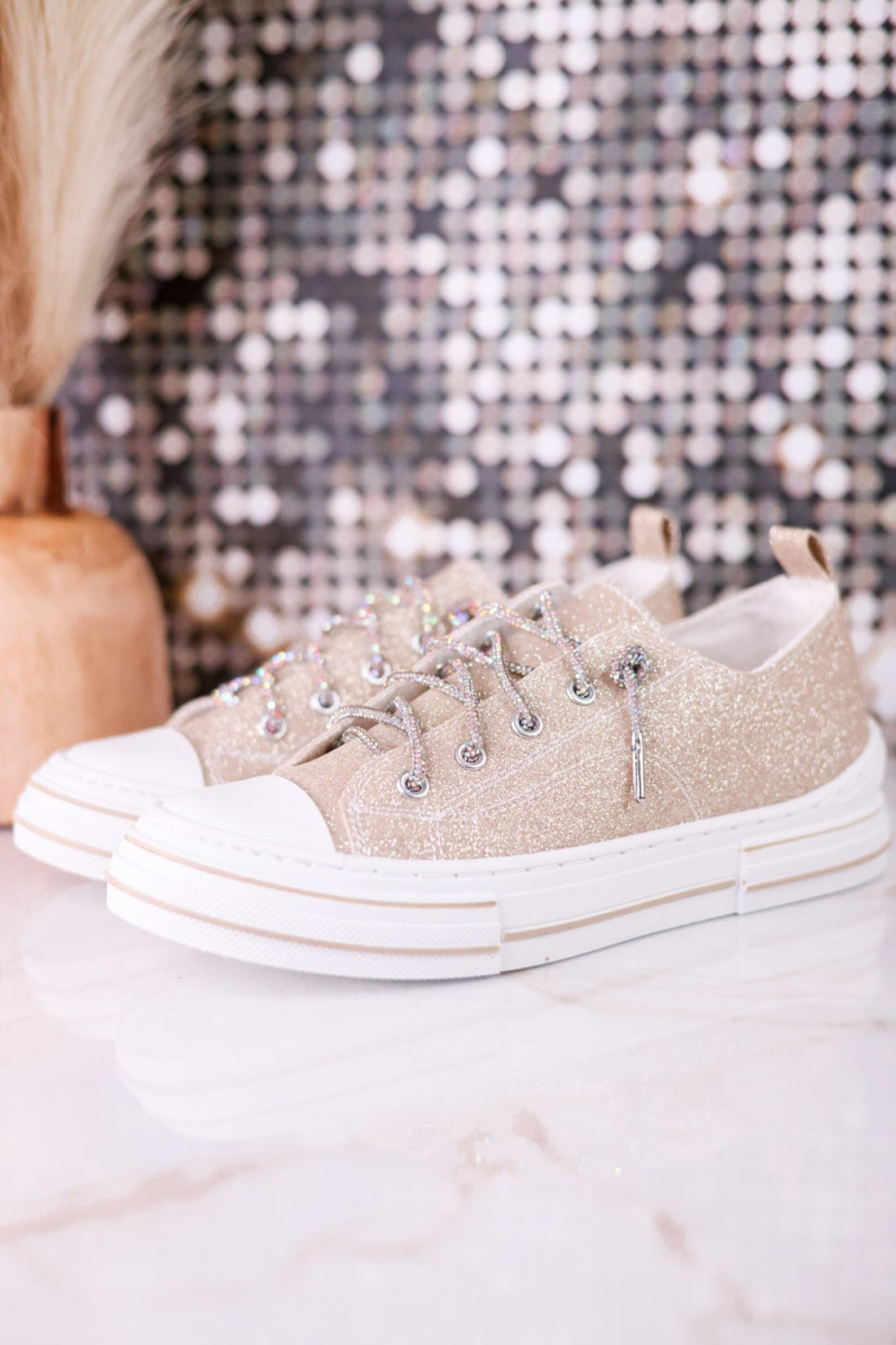 Aman 2 Gold Glitter Sneakers - Whiskey Skies - VERY G