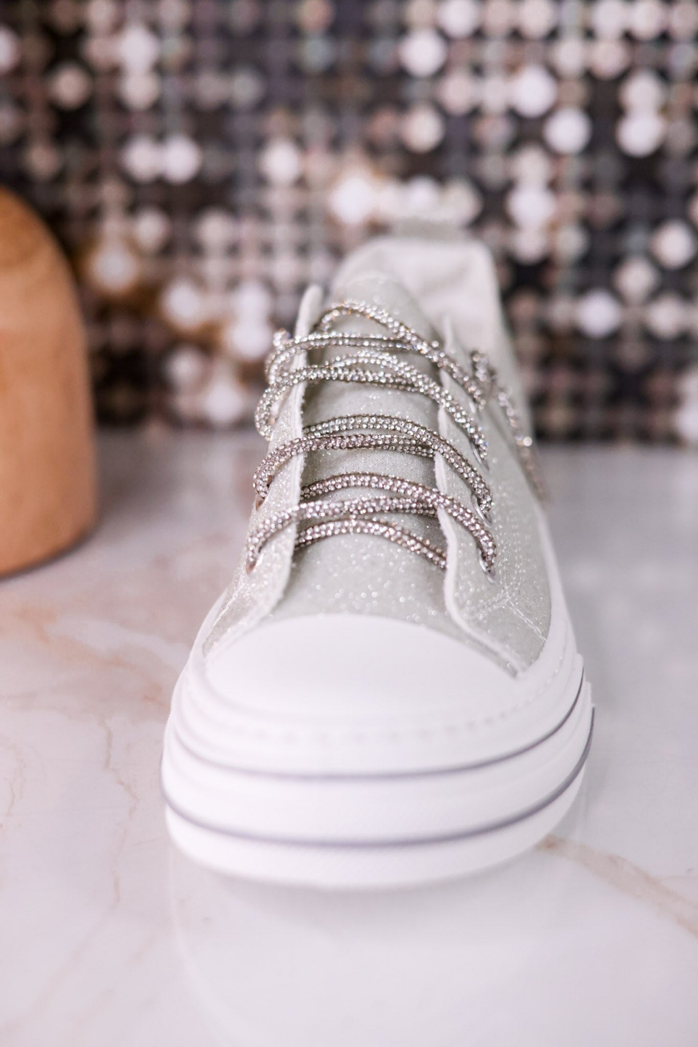 Aman 2 Silver Glitter Sneakers - Whiskey Skies - VERY G