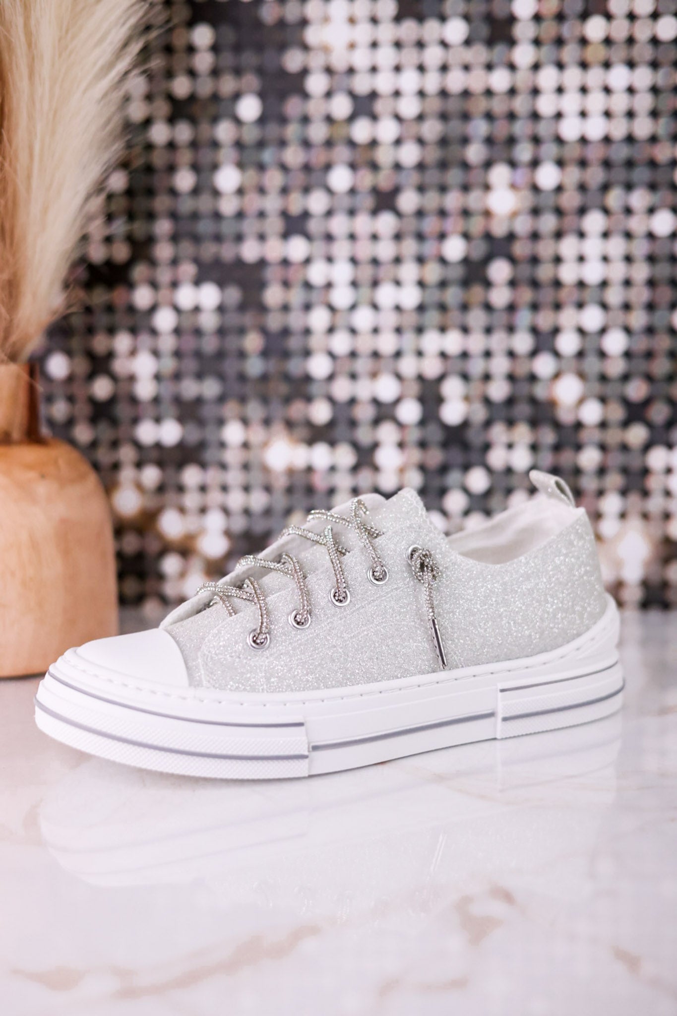 Aman 2 Silver Glitter Sneakers - Whiskey Skies - VERY G