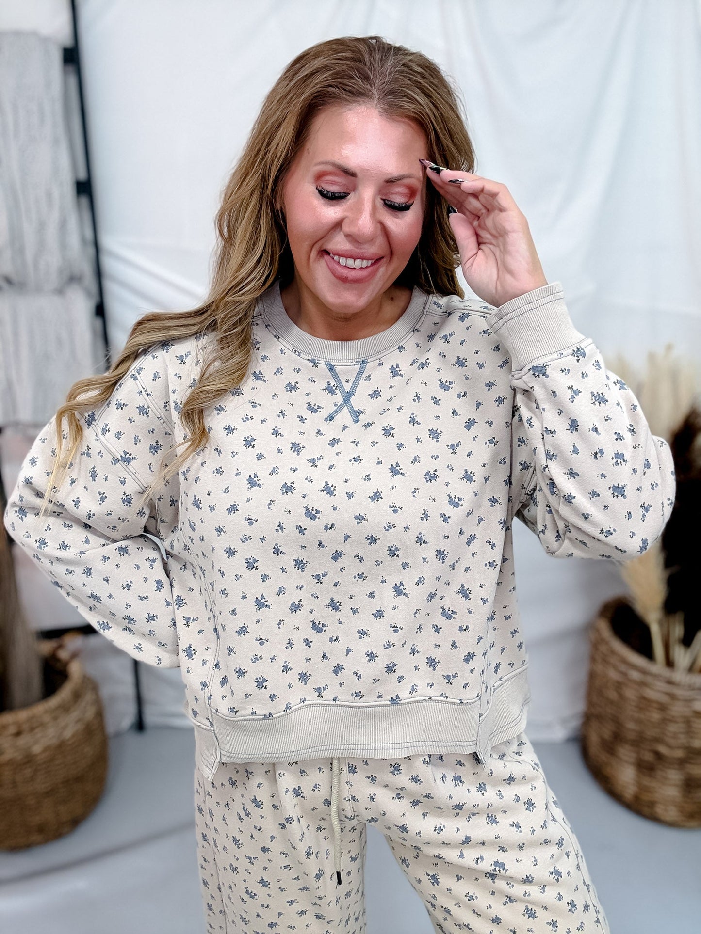 Beige & Blue Floral Print Sweatshirt With Asymmetrical Hem - Whiskey Skies - THE GREII