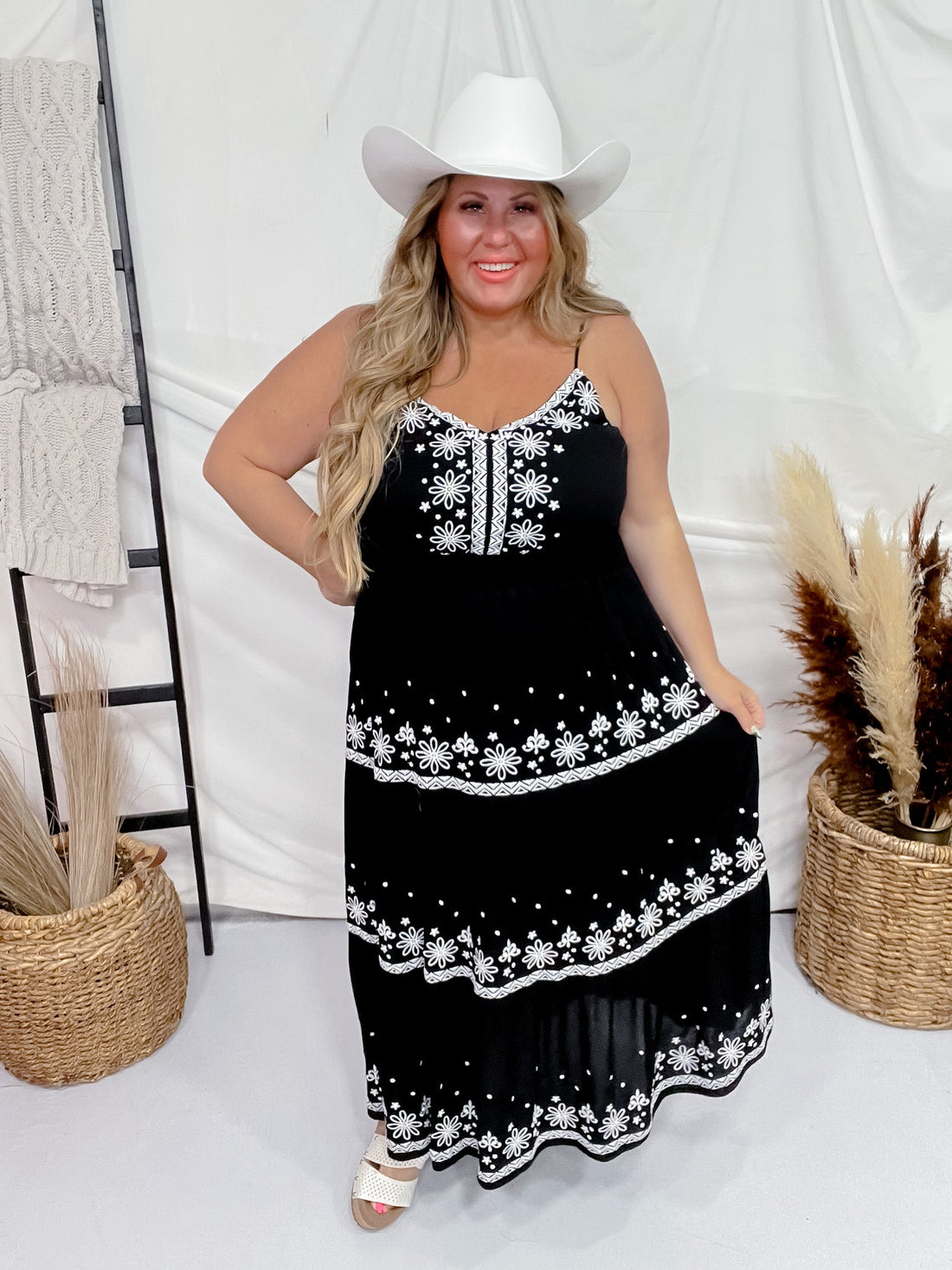 Black Embroidered Maxi Dress - Whiskey Skies - ANDREE BY UNIT