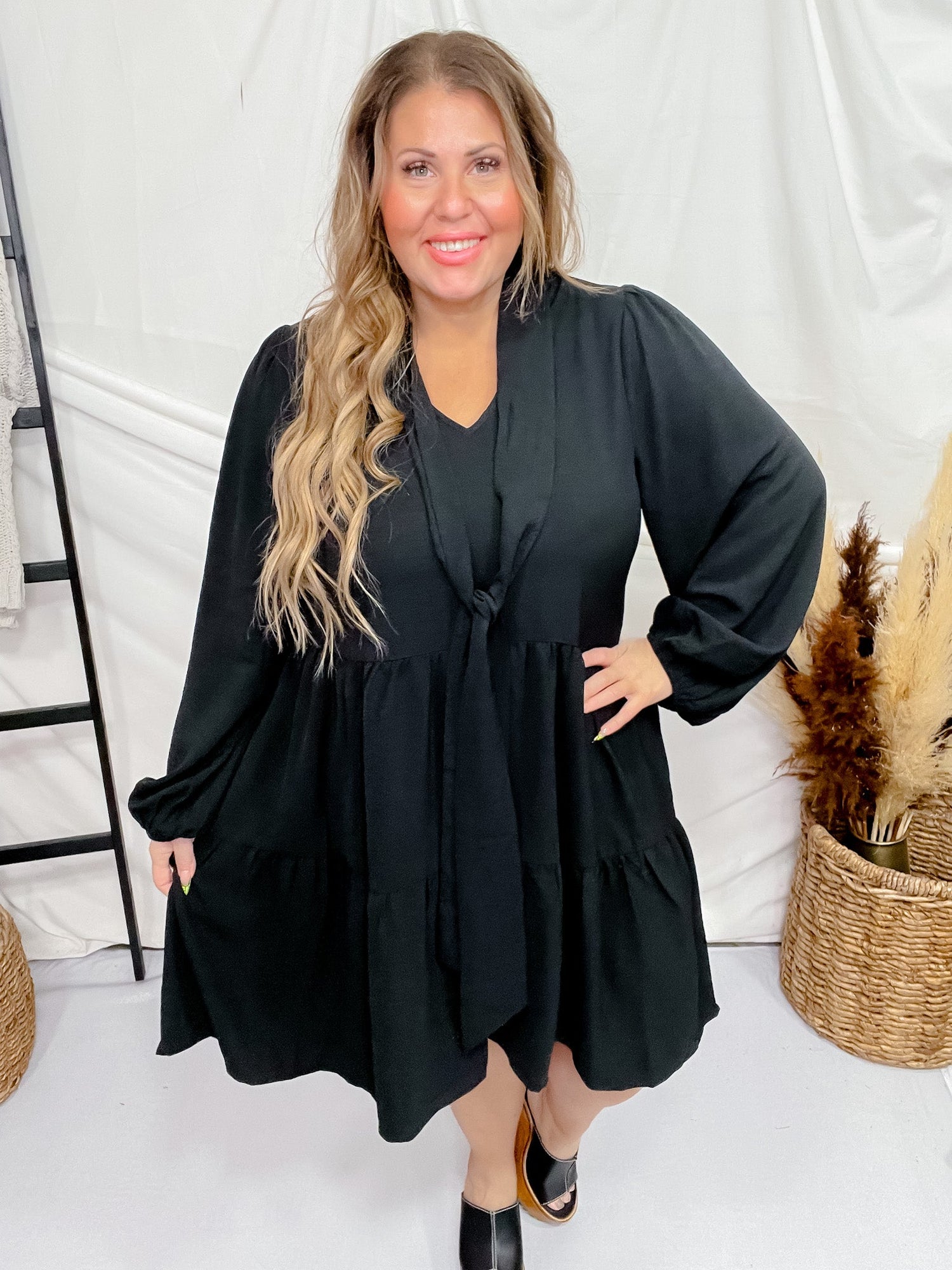 Black Long Sleeve Airflow Tired Dress