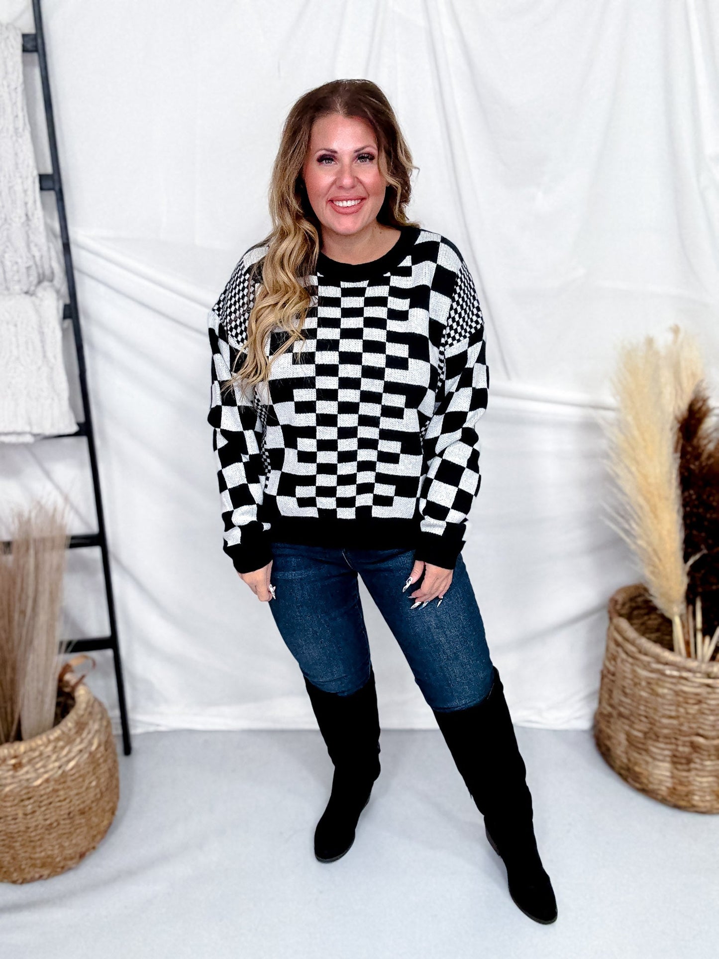 Black & Off White Chic Checkered Casual Pullover Sweater - Whiskey Skies - SWEET GENERIS