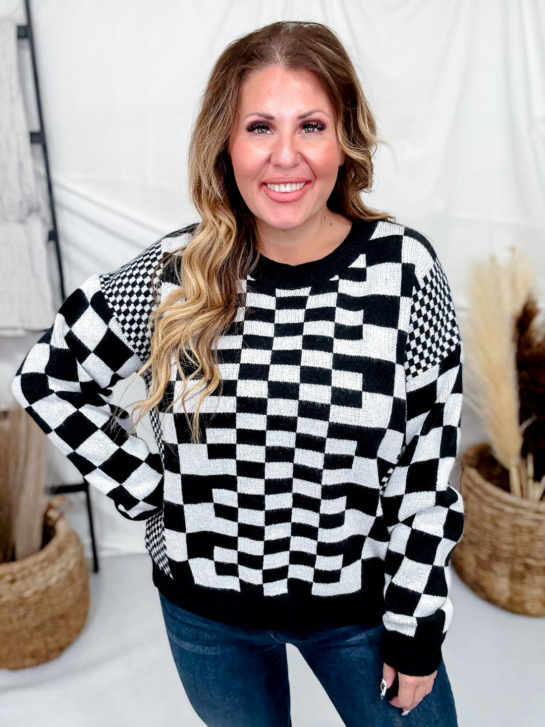 Black & Off White Chic Checkered Casual Pullover Sweater - Whiskey Skies - SWEET GENERIS