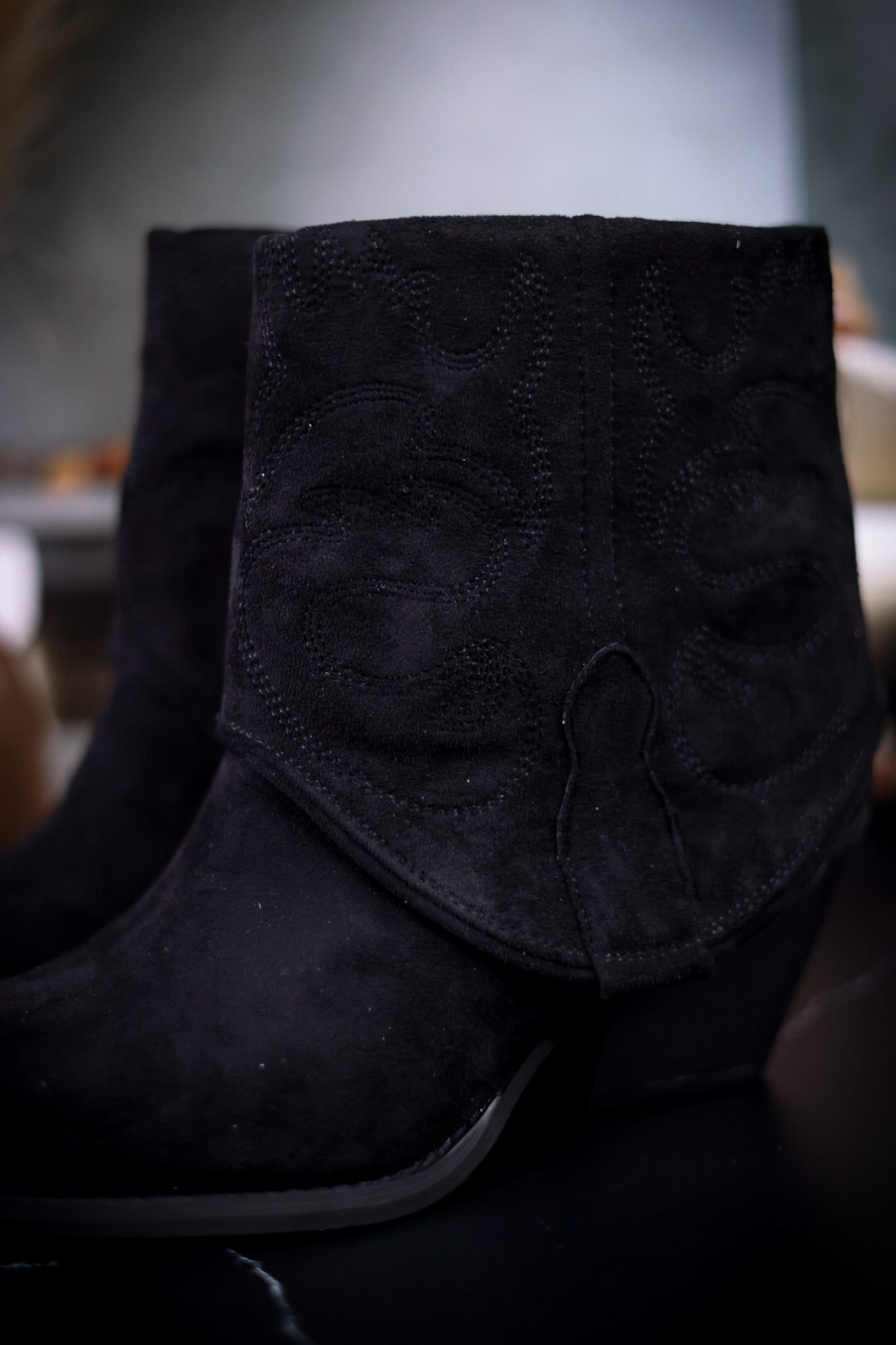 Black Saylor Ankle Boots - Whiskey Skies - VERY G