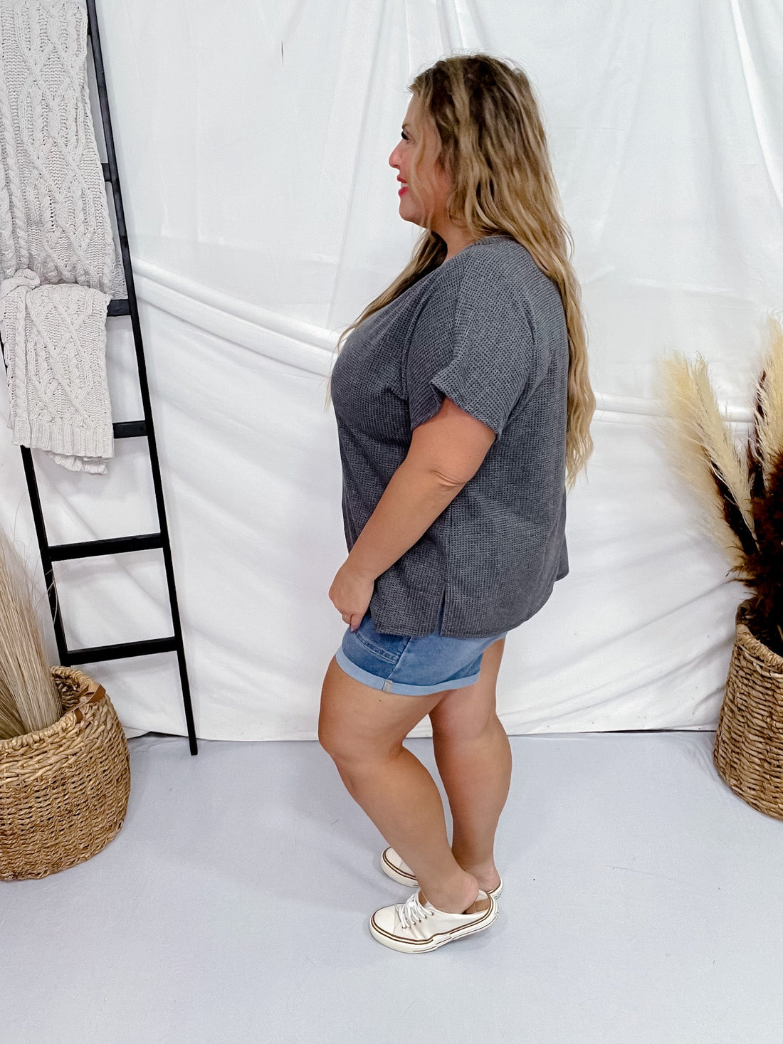 Black Short Sleeve Waffle Tunic Top - Whiskey Skies - ANDREE BY UNIT