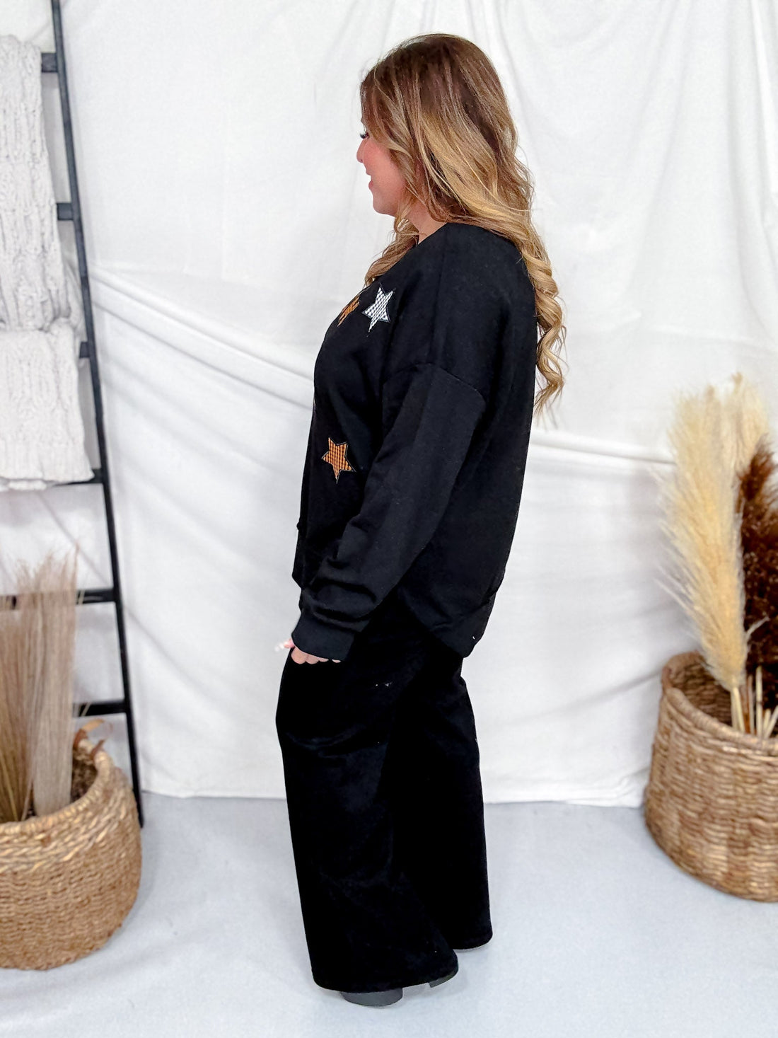 Black Sweatshirt With Gingham Patterned "Trick Or Treat" - Whiskey Skies - ODDI