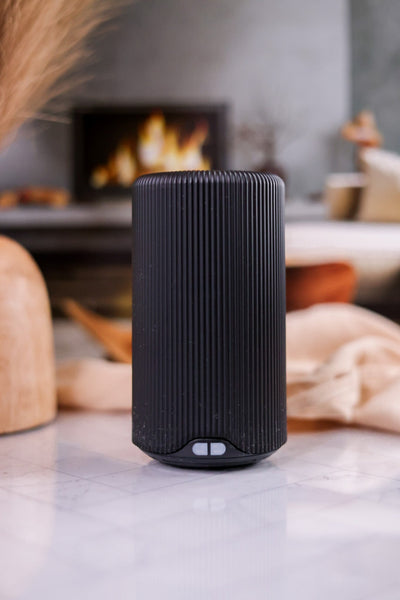 PURA SCENTS Black Tabletop Pura Device
