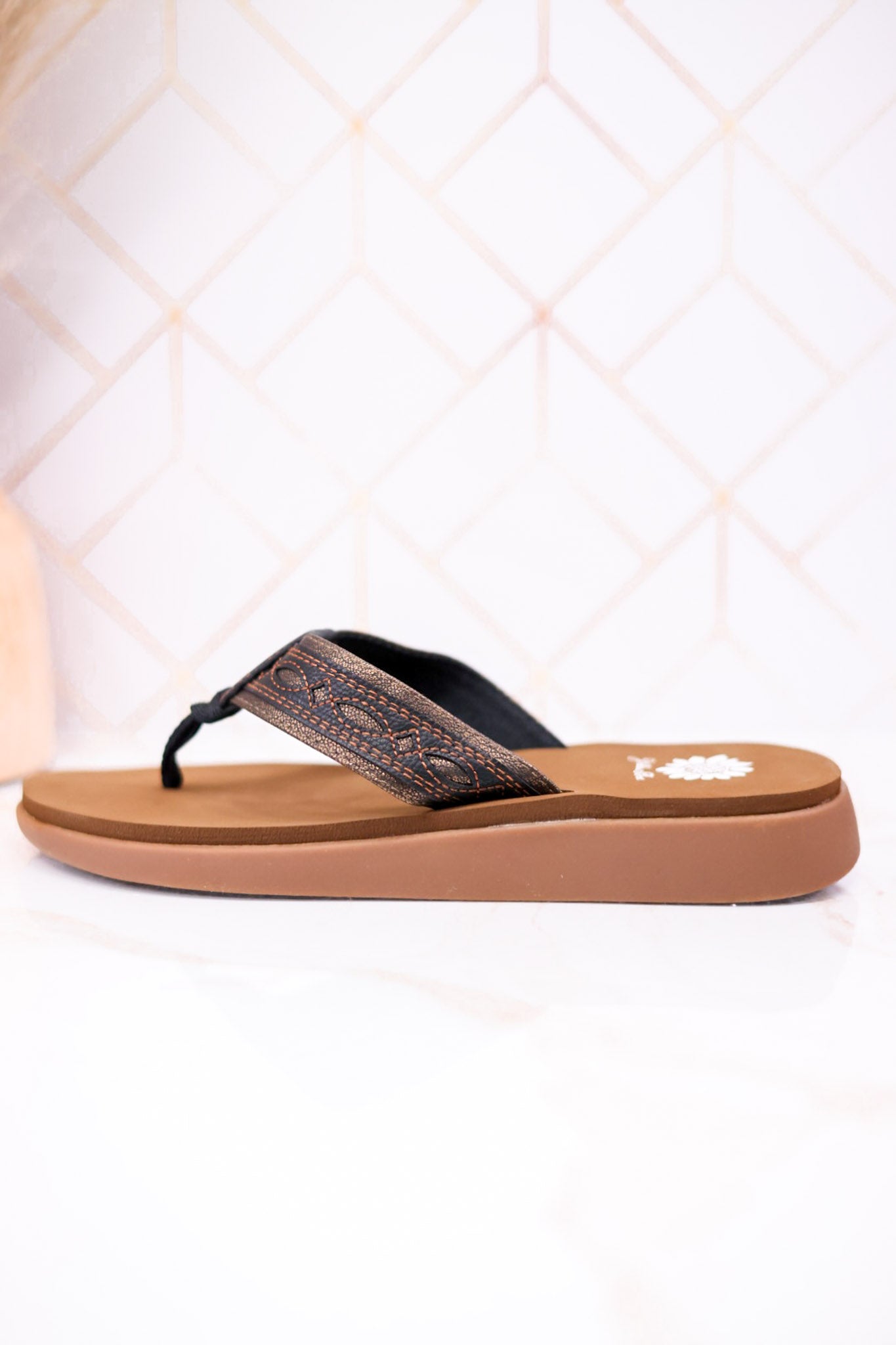 Black Western Inspired "Galya" Sandals W/ Stitching Details - Whiskey Skies - YELLOWBOX