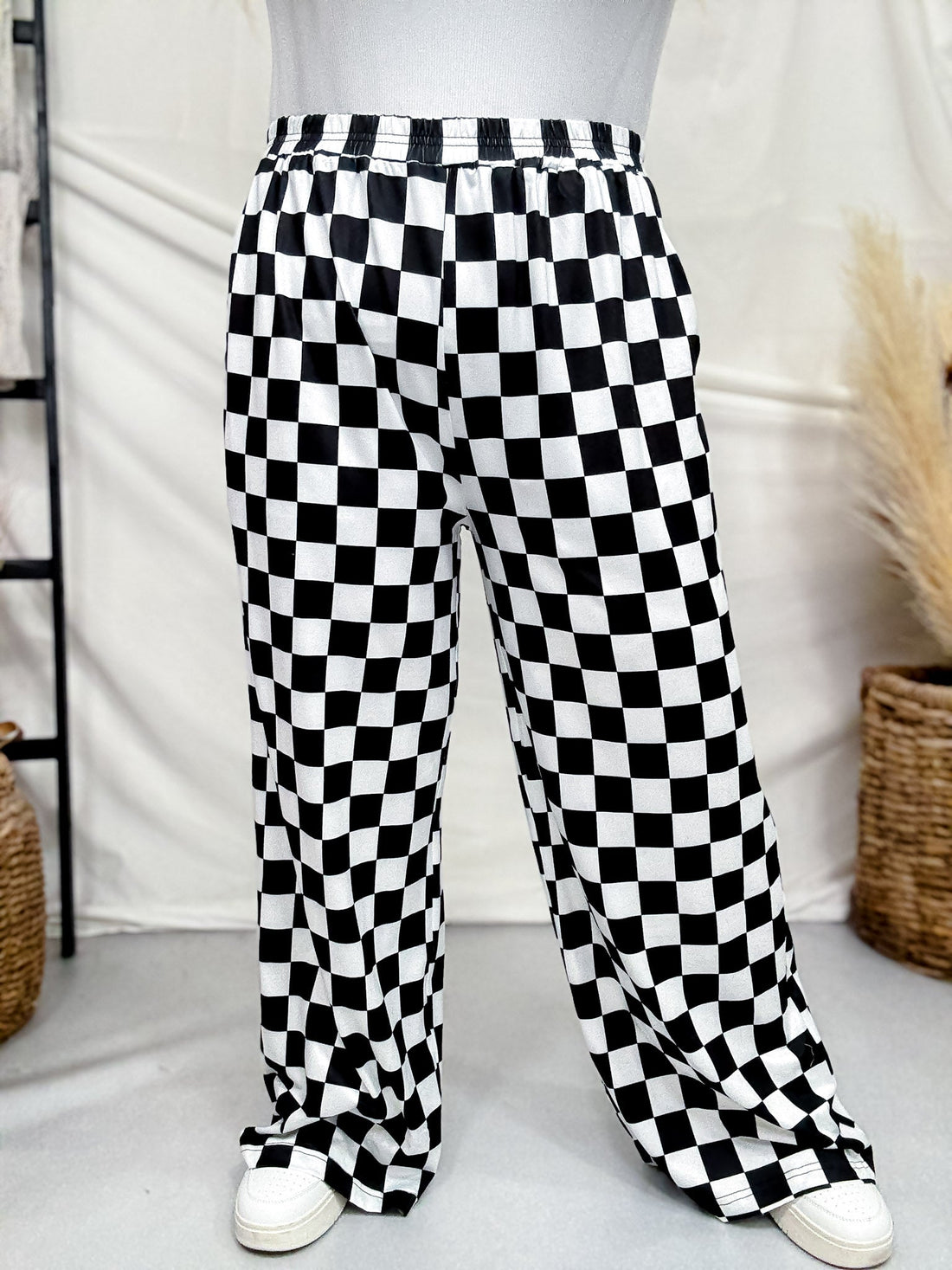 Black & White Checkered Elastic Waist Pants - Whiskey Skies - BIRD & CO
