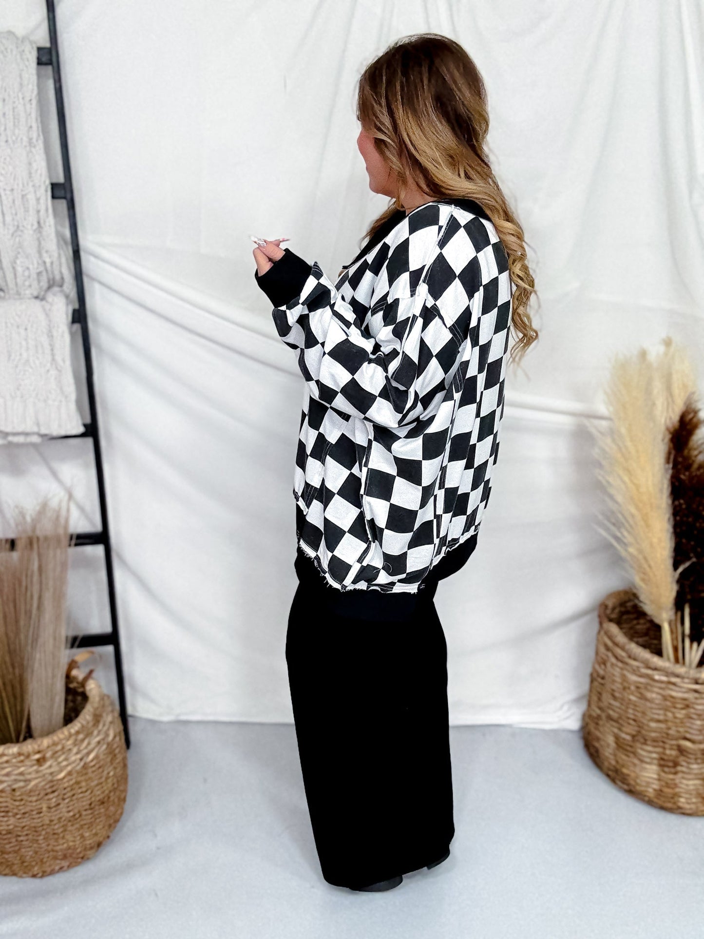 Black & White Checkered V - Neck Sweatshirt - Whiskey Skies - ODDI