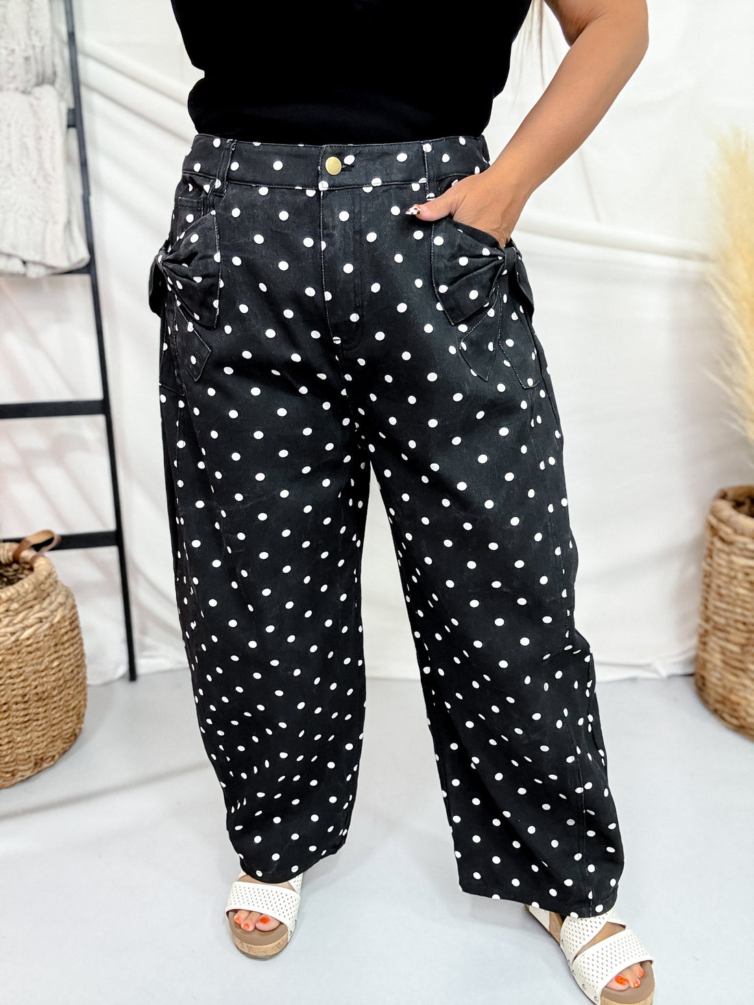 Black & White Polka Dot Cropped High Waist Tapered Leg Pants - Whiskey Skies - ODDI