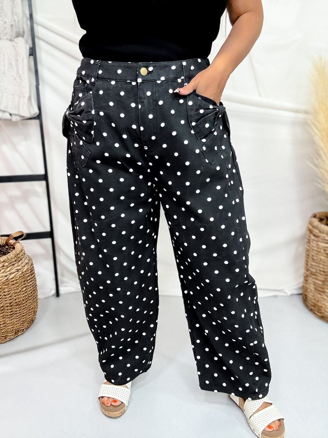 Black & White Polka Dot Cropped High Waist Tapered Leg Pants - Whiskey Skies - ODDI