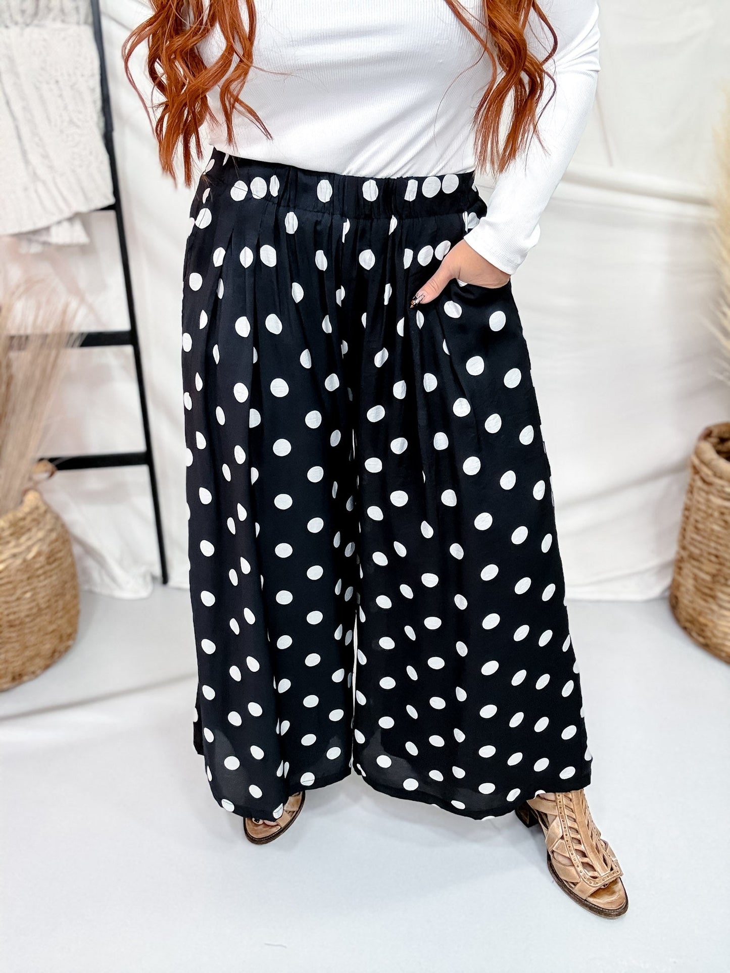 Black & White Polka Dot Pleated Cropped Wide Leg Pants - Whiskey Skies - HEIMISH