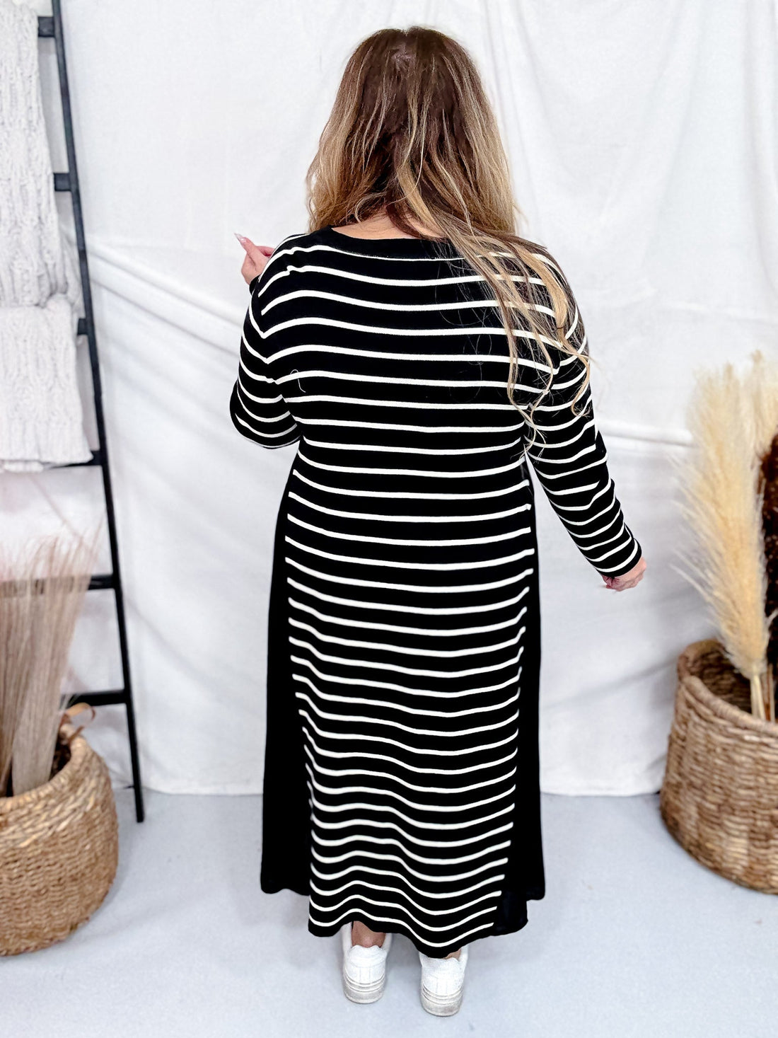 Black & White Striped Color Block Long Sleeve Dress - Whiskey Skies - J.NNA