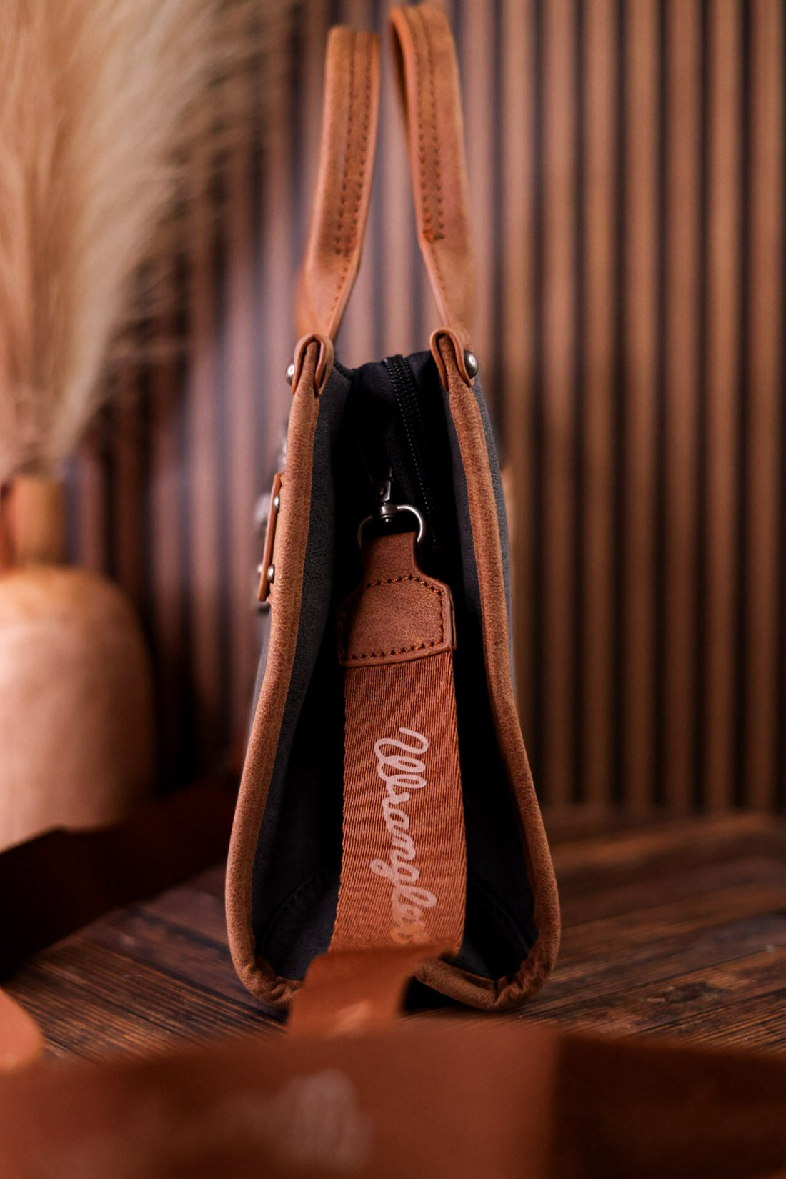 Black Wrangler Concealed Carry Tote Bag With Belt Buckle - Whiskey Skies - MONTANA WEST