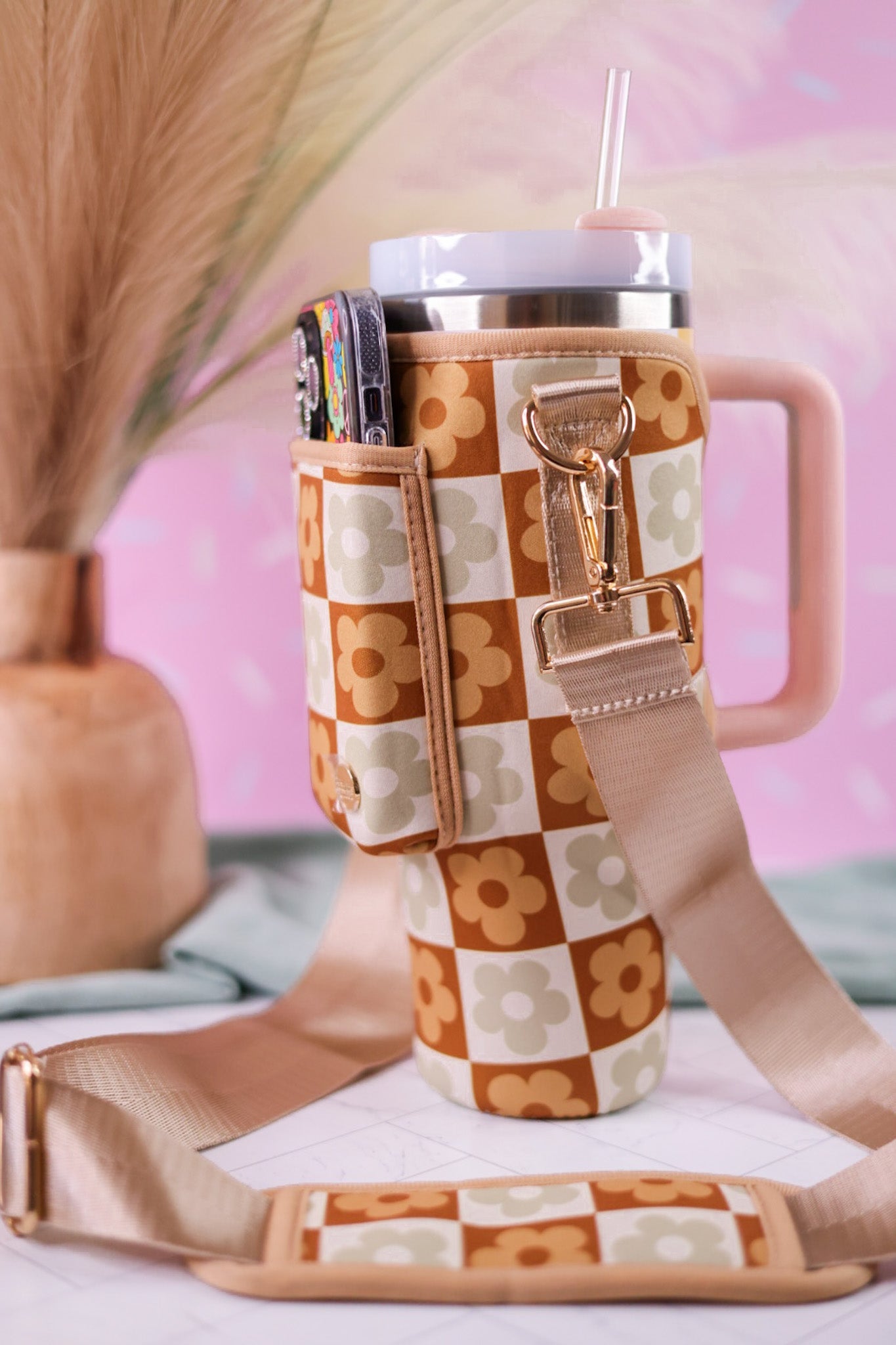 Brown Checkered Daisy Tumbler Sling - Whiskey Skies - THE DARLING EFFECT