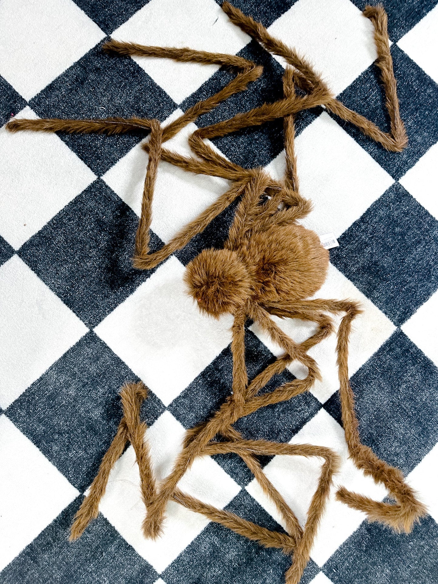 Brown Halloween Giant Spider - Whiskey Skies - HANNA'S HANDIWORKS