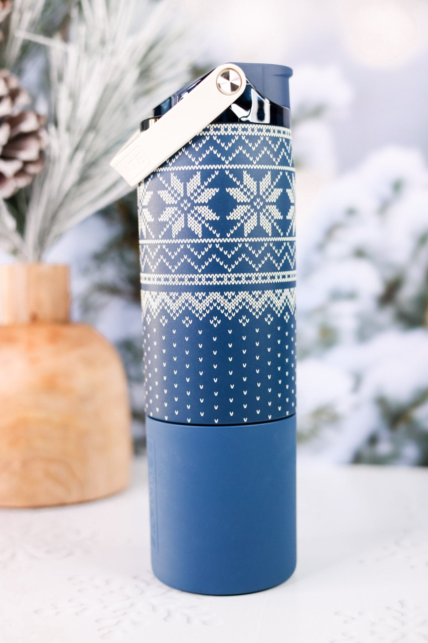 Brumate Alpine Knit 25oz Rise Tumbler - Whiskey Skies - BRUMATE