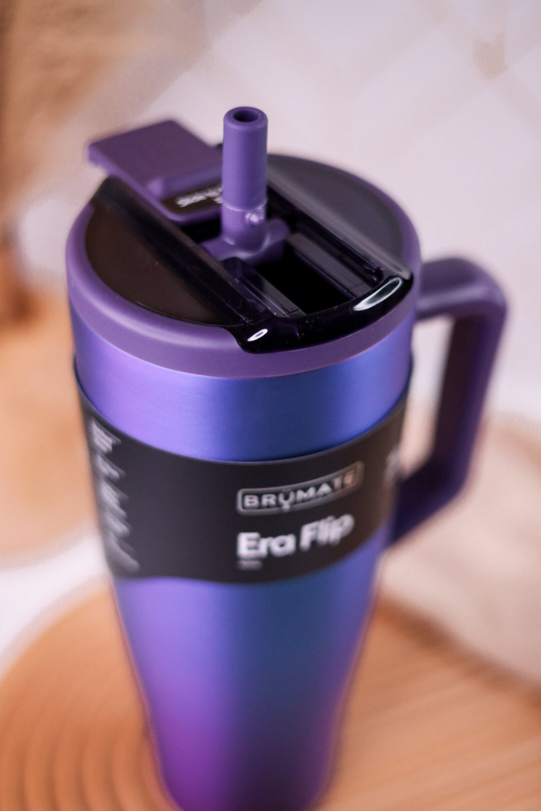 Brumate Dark Aura 40oz Era Flip Tumbler - Whiskey Skies - BRUMATE