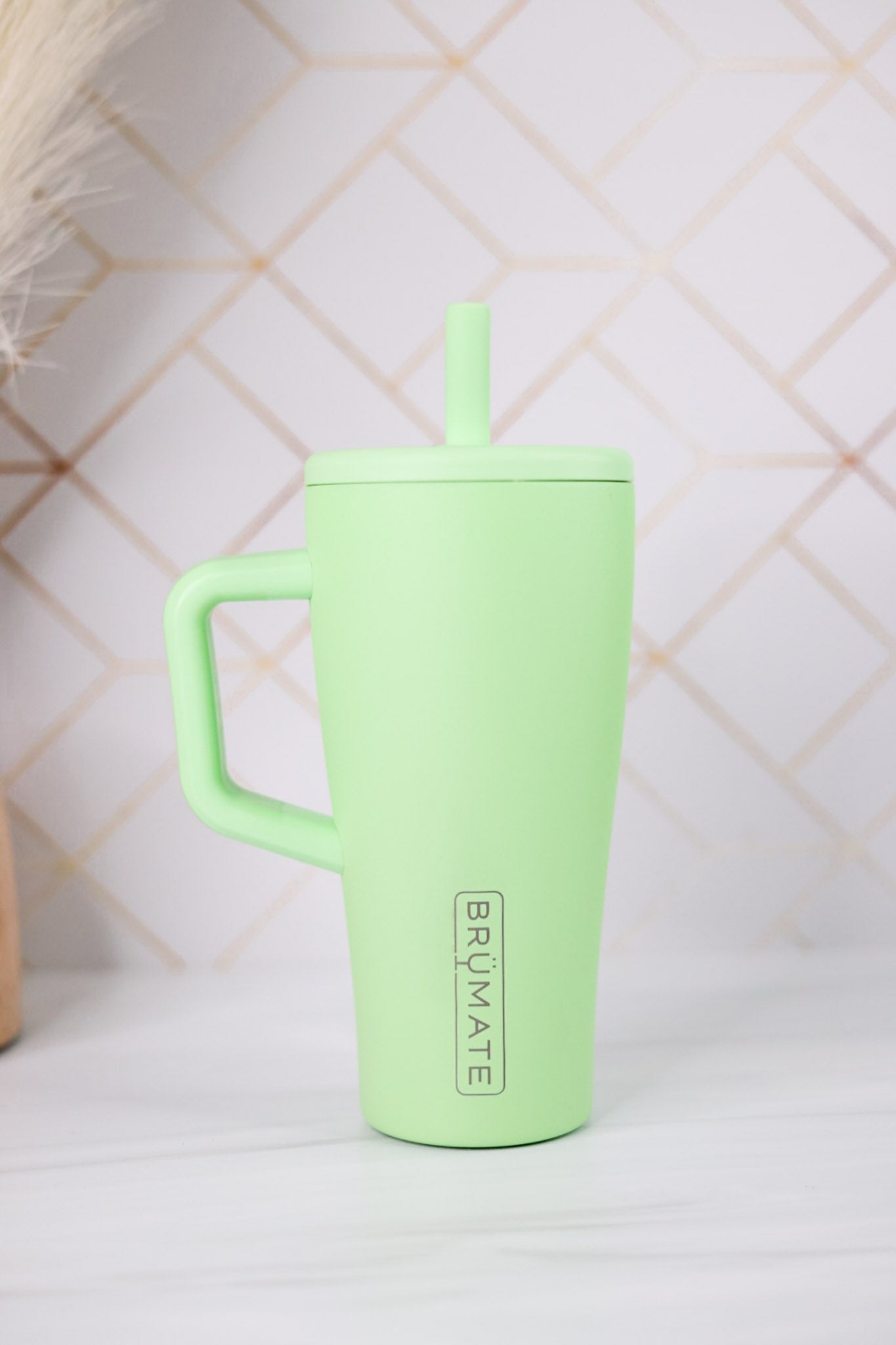 Brumate Kiwi 20oz Era Tumbler - Whiskey Skies - BRUMATE