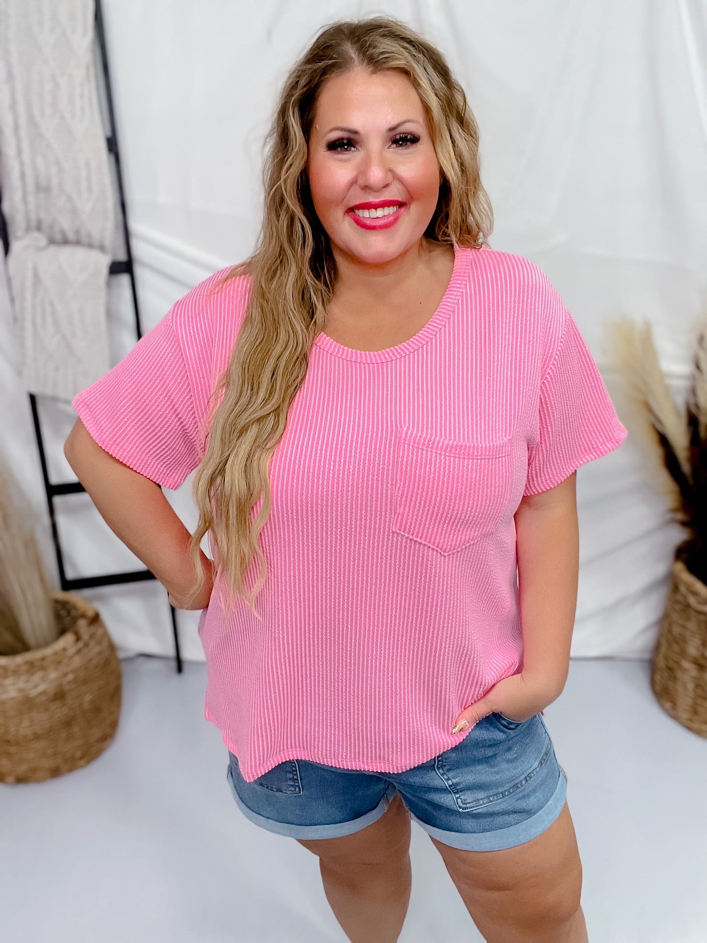 Bubblegum Ribbed Short Sleeve Tunic Top - Whiskey Skies - ANDREE BY UNIT