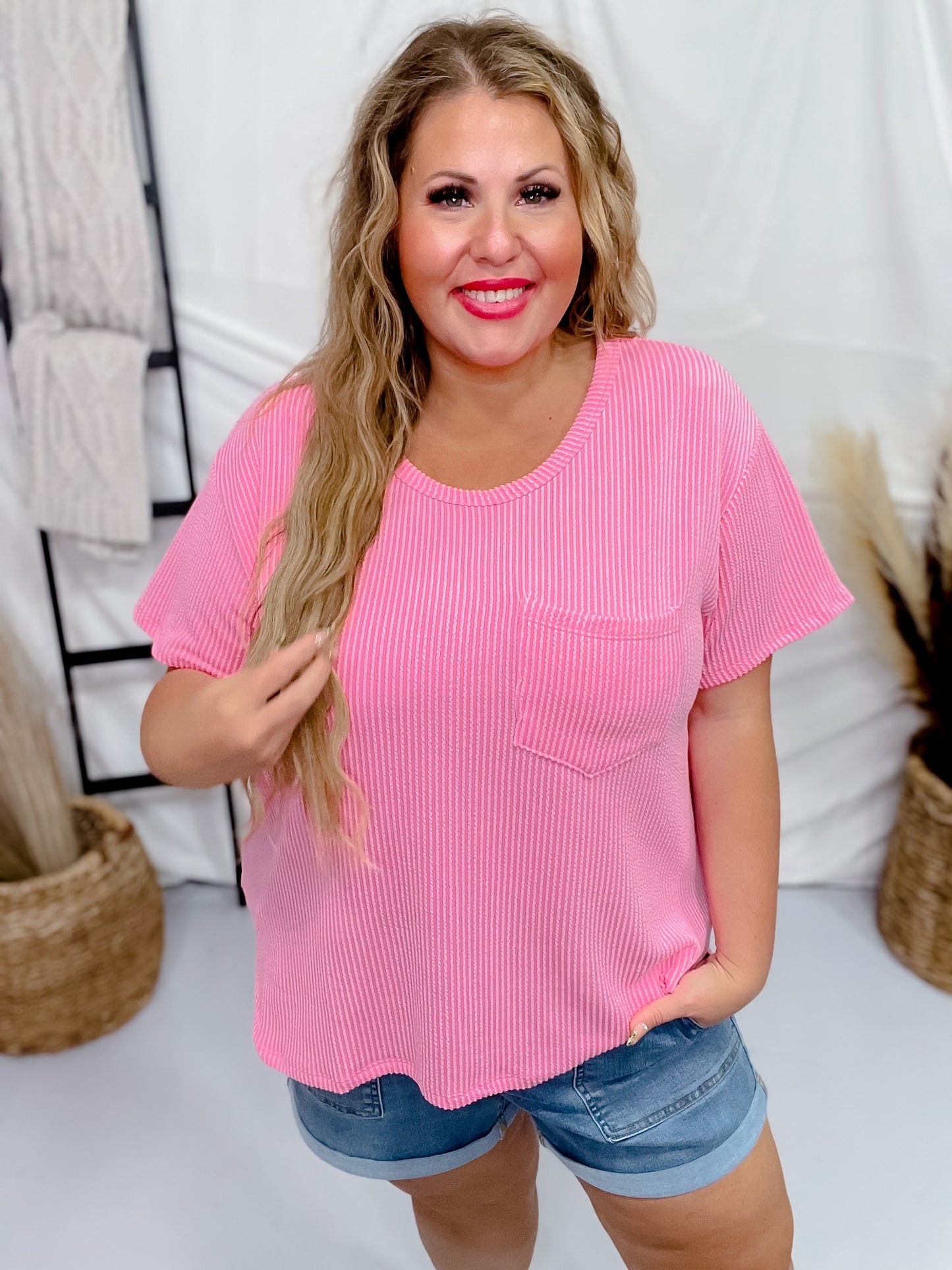 Bubblegum Ribbed Short Sleeve Tunic Top - Whiskey Skies - ANDREE BY UNIT