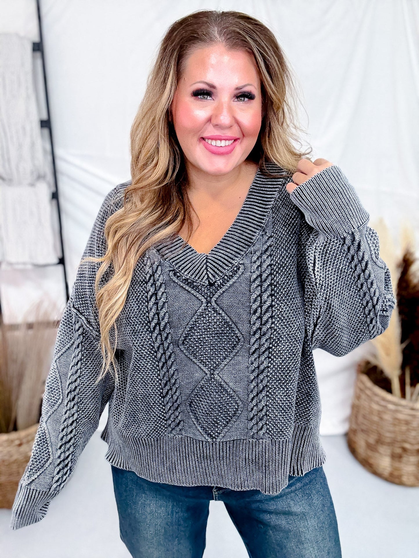 Charcoal Gray Vintage Vibe Cable Knit Sweater - Whiskey Skies - SWEET GENERIS