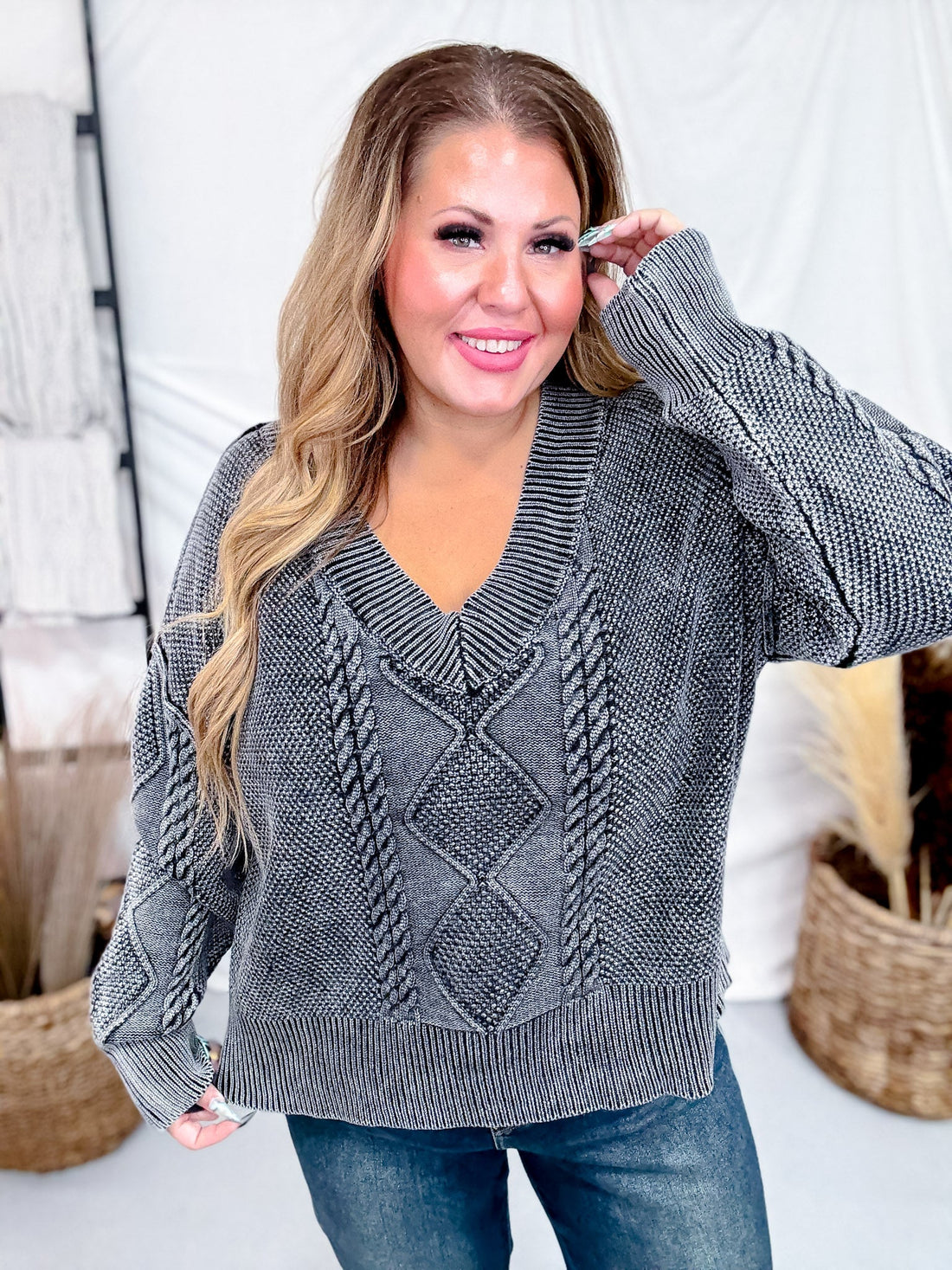 Charcoal Gray Vintage Vibe Cable Knit Sweater - Whiskey Skies - SWEET GENERIS
