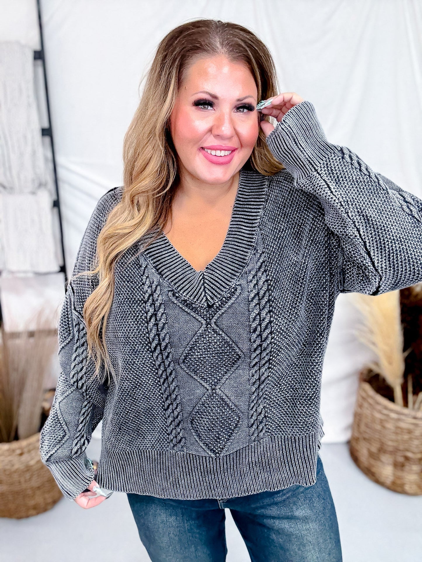 Charcoal Gray Vintage Vibe Cable Knit Sweater - Whiskey Skies - SWEET GENERIS