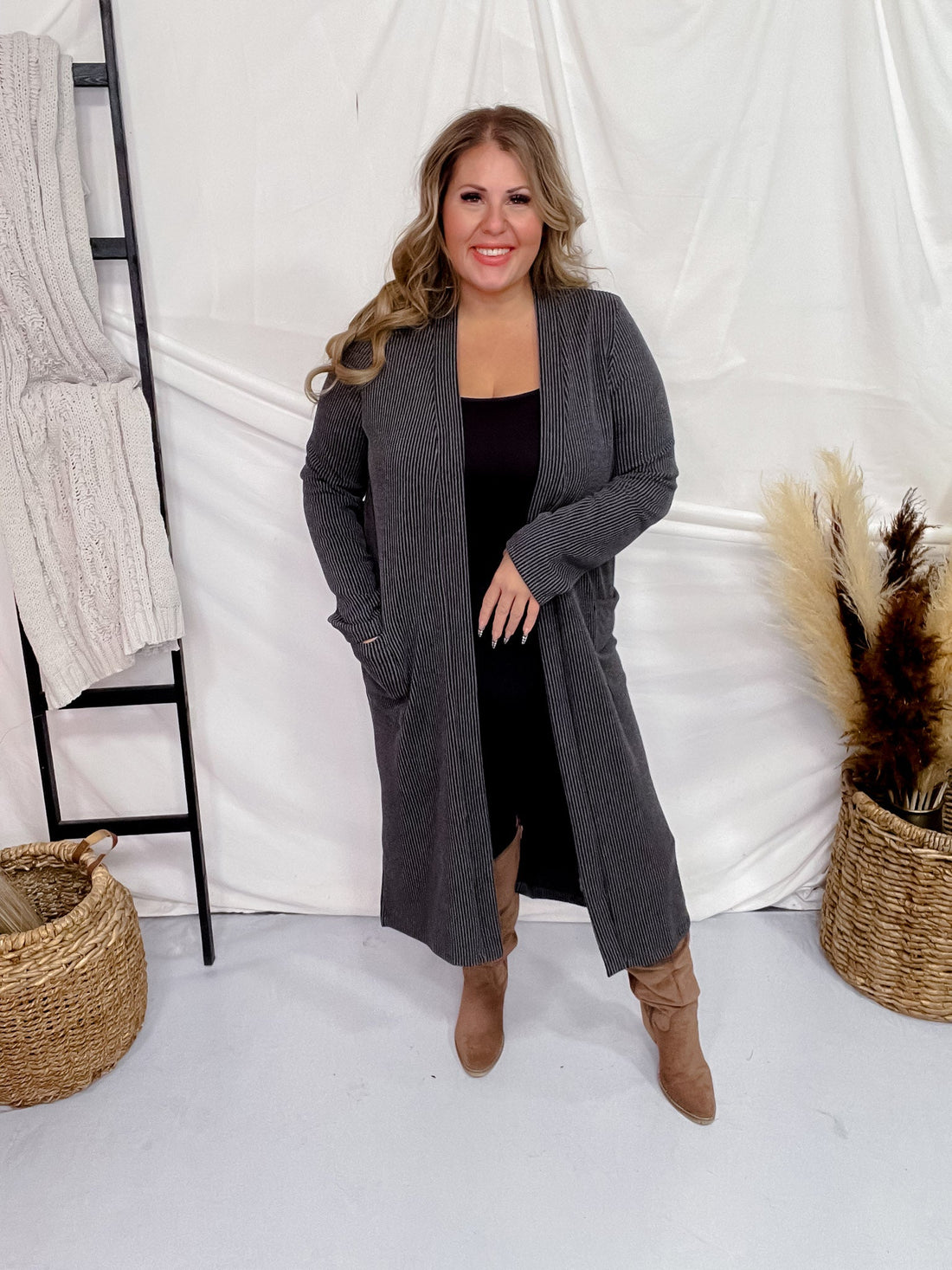 Charcoal Grey Ribbed Duster with Side Slits - Whiskey Skies - STYLIVE