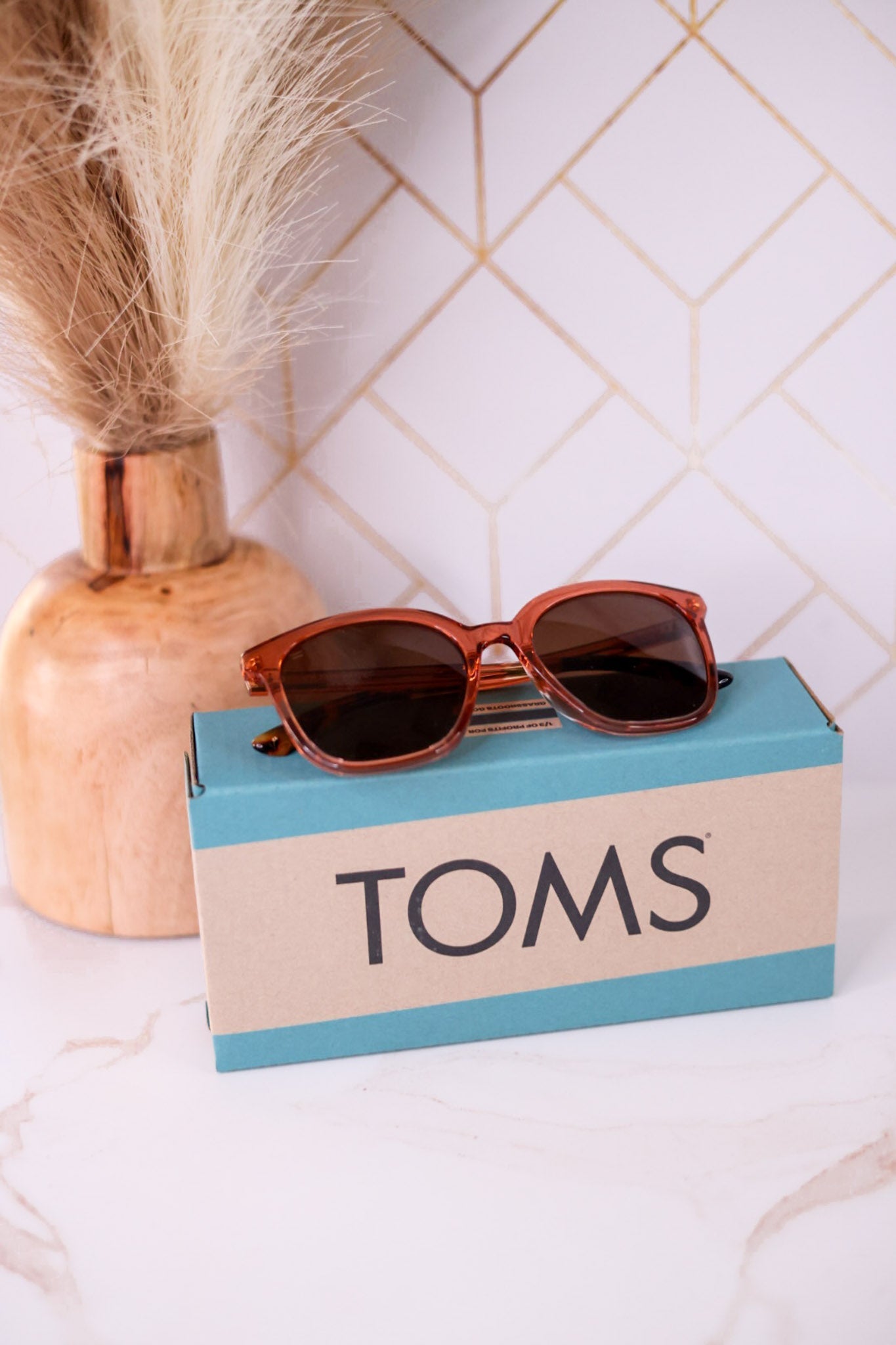 Charmaine Sunglasses In Apricot Crystal - Whiskey Skies - TOMS