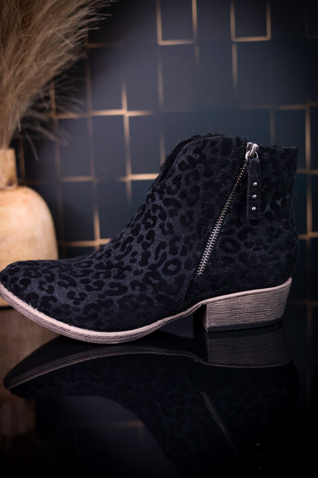 Charming Black Leopard Ankle Booties - Whiskey Skies - VERY G