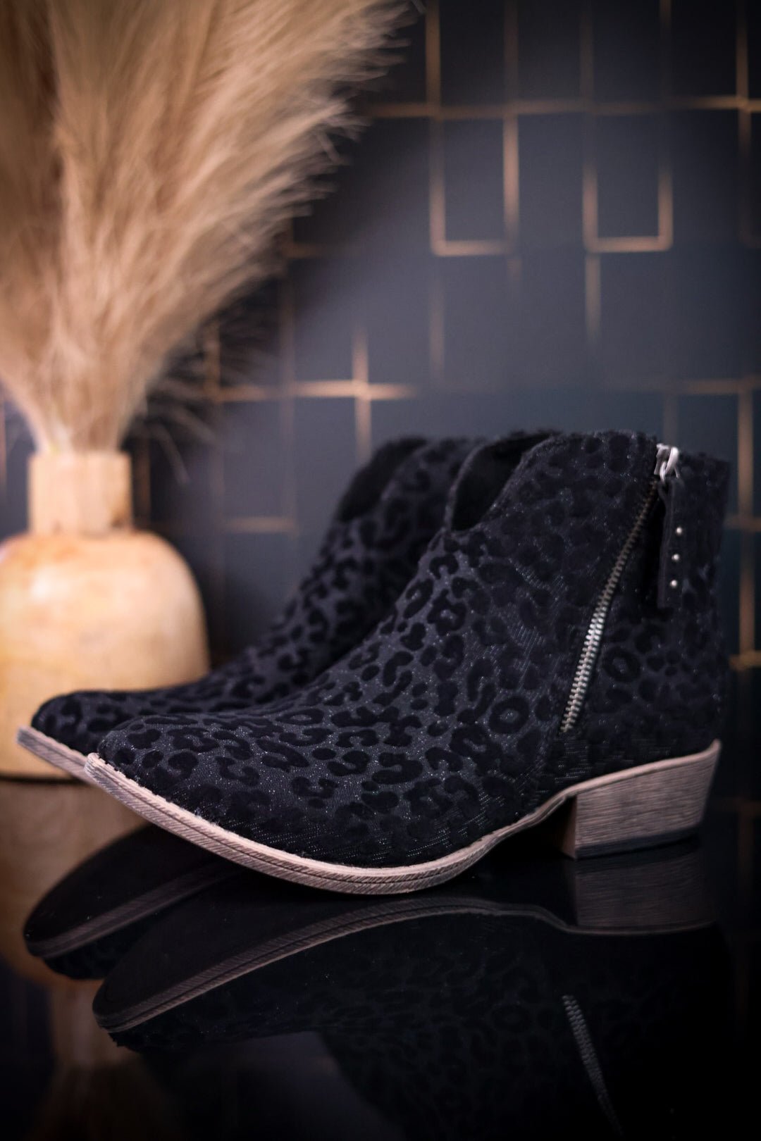 Charming Black Leopard Ankle Booties - Whiskey Skies - VERY G