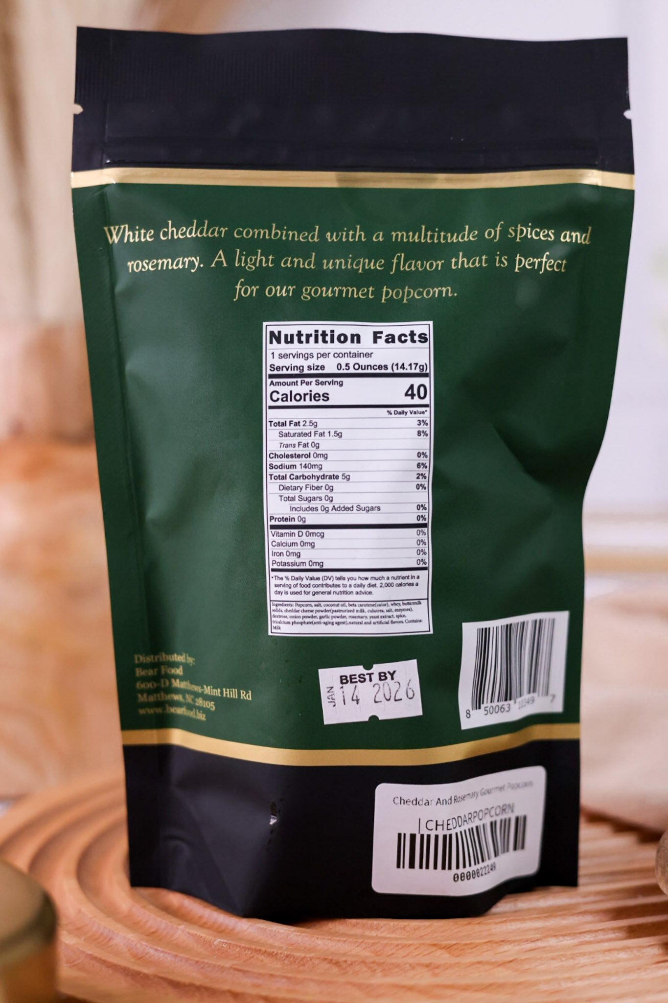 Cheddar And Rosemary Gourmet Popcorn - Whiskey Skies - BEAR FOOD