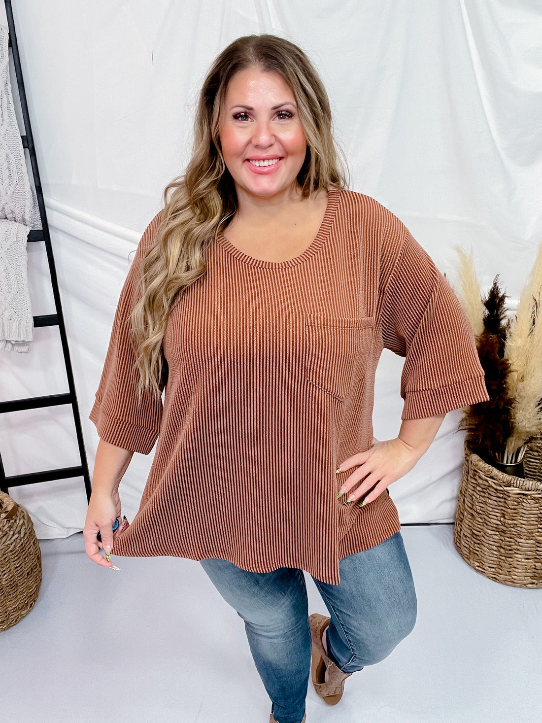 Chestnut Ribbed 3/4 Sleeve Boxy Top - Whiskey Skies - ANDREE BY UNIT