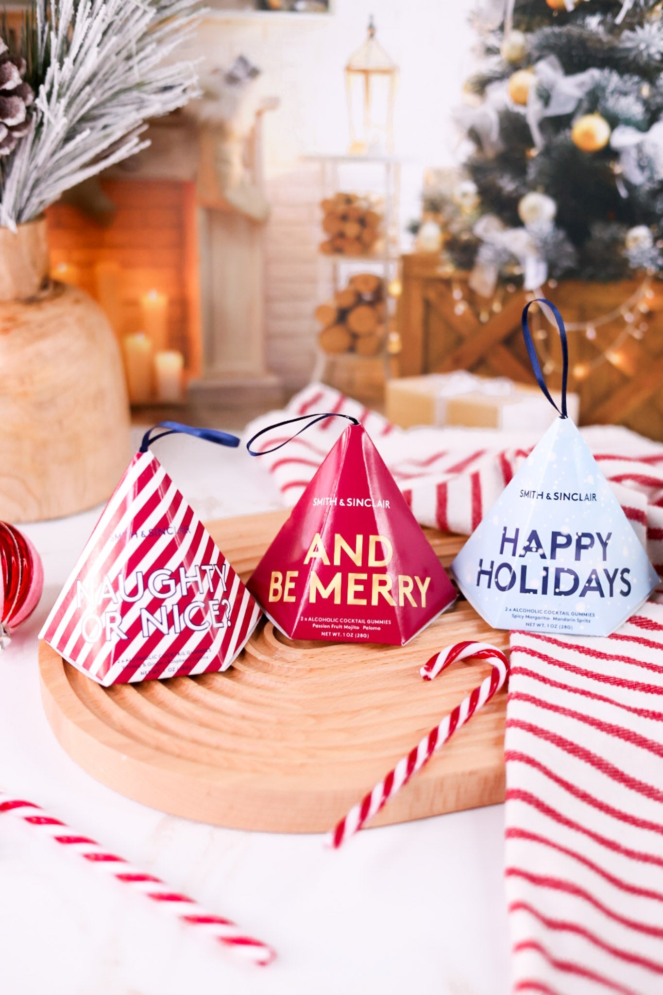 Craft Cocktail Gummies In Holiday Ornament Boxes (3 Styles) - Whiskey Skies - SMITH & SINCLAIR