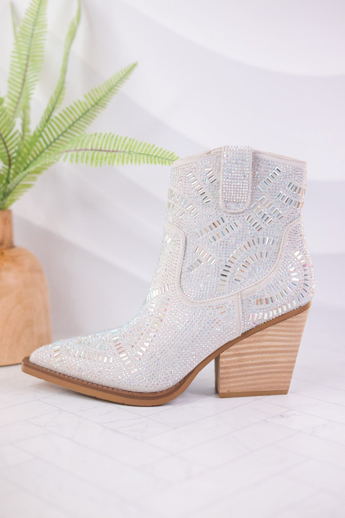 Cream Colored Maze Booties - Whiskey Skies - VERY G