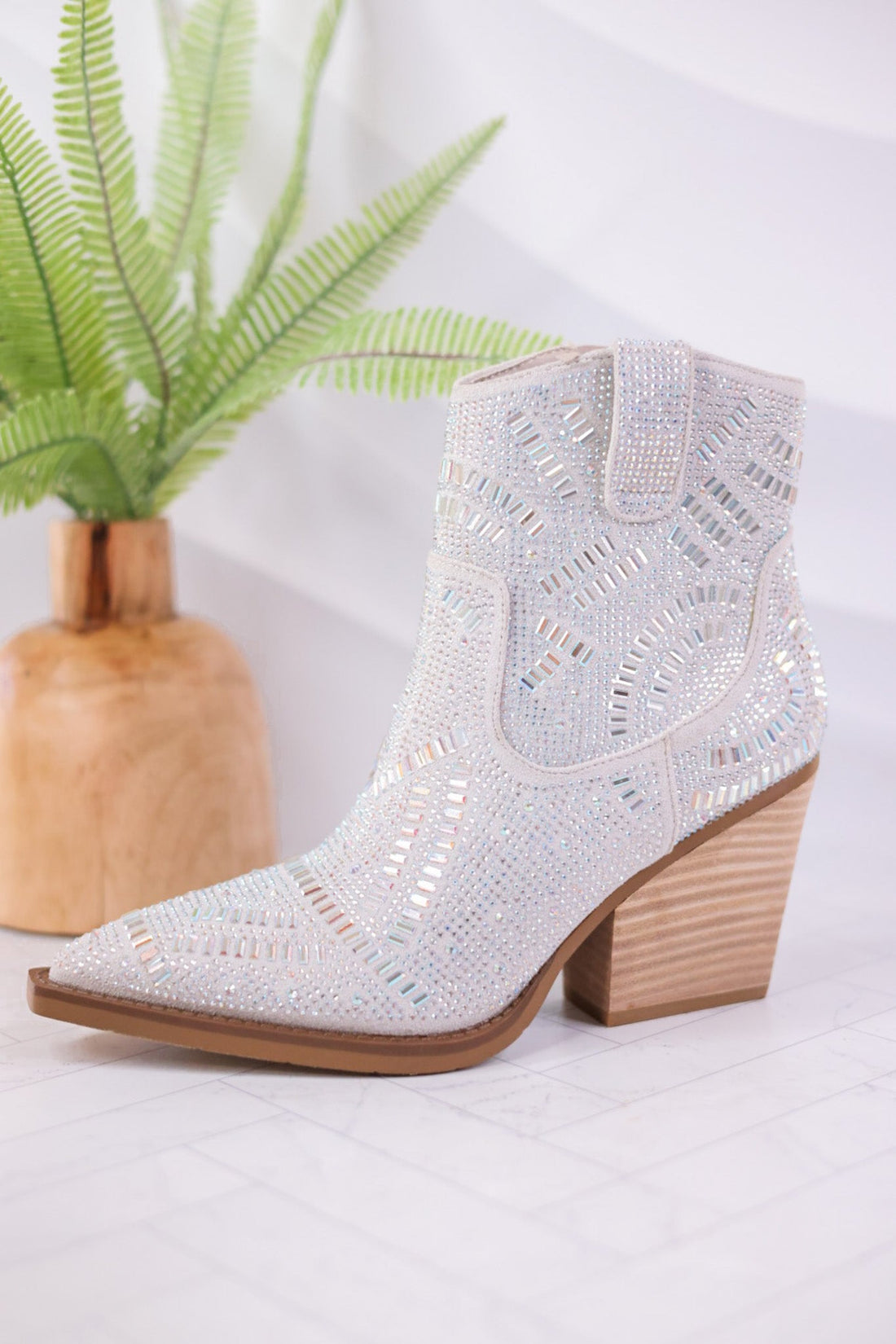 Cream Colored Maze Booties - Whiskey Skies - VERY G