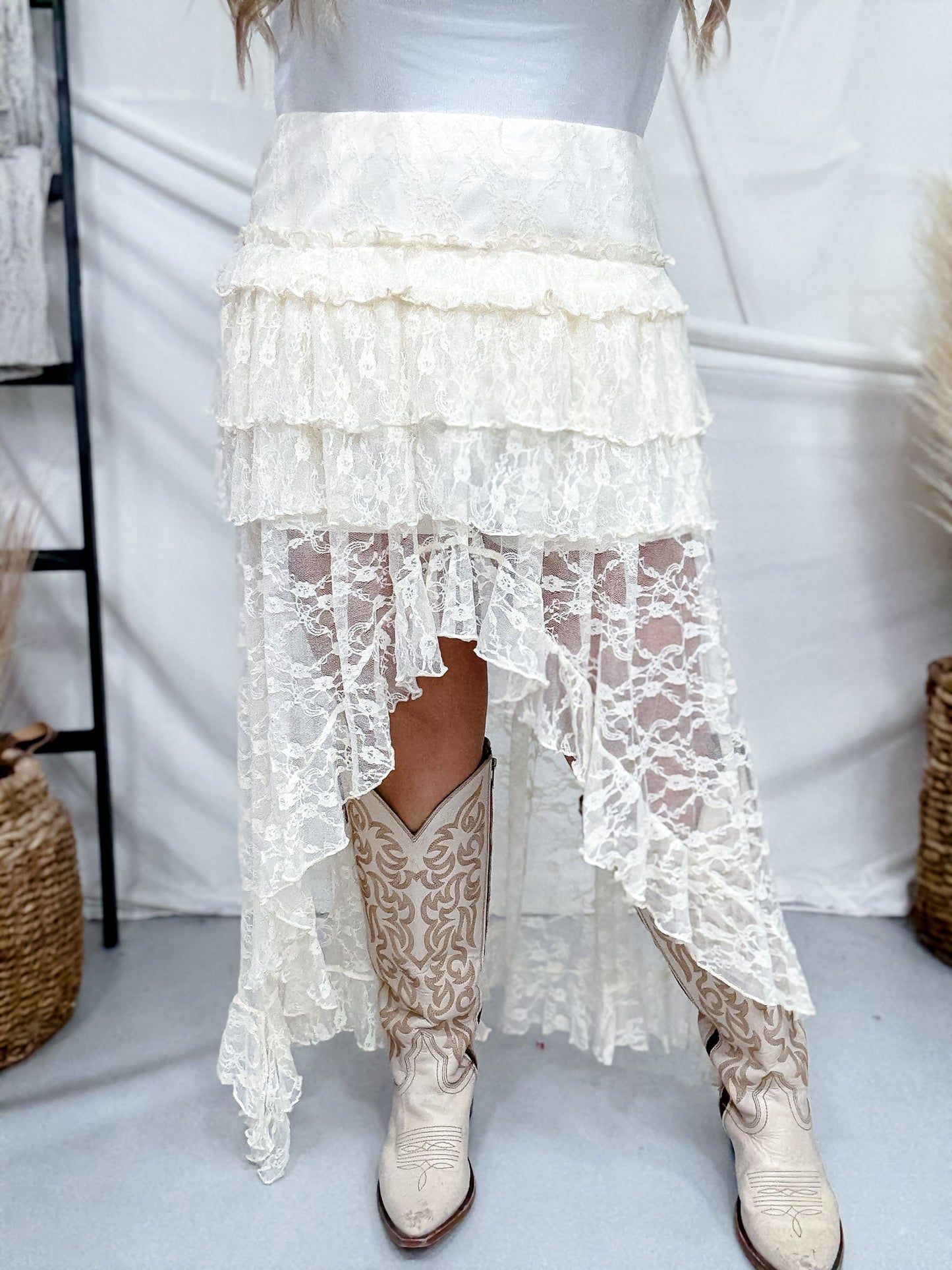 Cream Lace High - Low Ruffle Tiered Maxi Skort - Whiskey Skies - POLAGRAM + BAEVELY